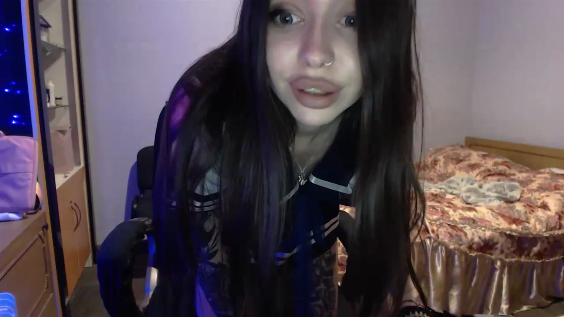 Gallery image thumbnail from DeepGazee's myfreecams stream on, 05/21/2023, 22:24 image 18 of 20
