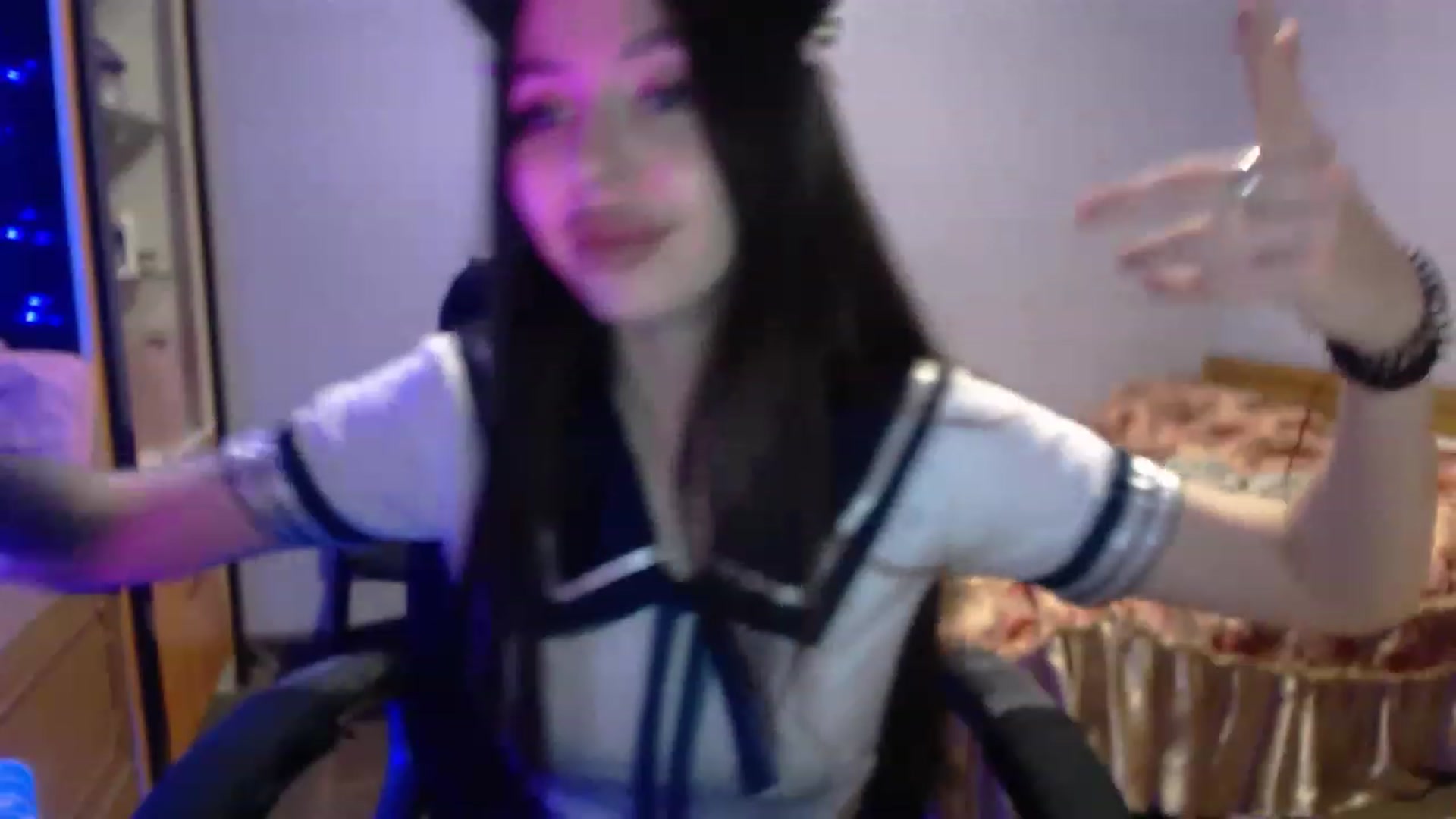 Gallery image thumbnail from DeepGazee's myfreecams stream on, 05/21/2023, 22:24 image 16 of 20