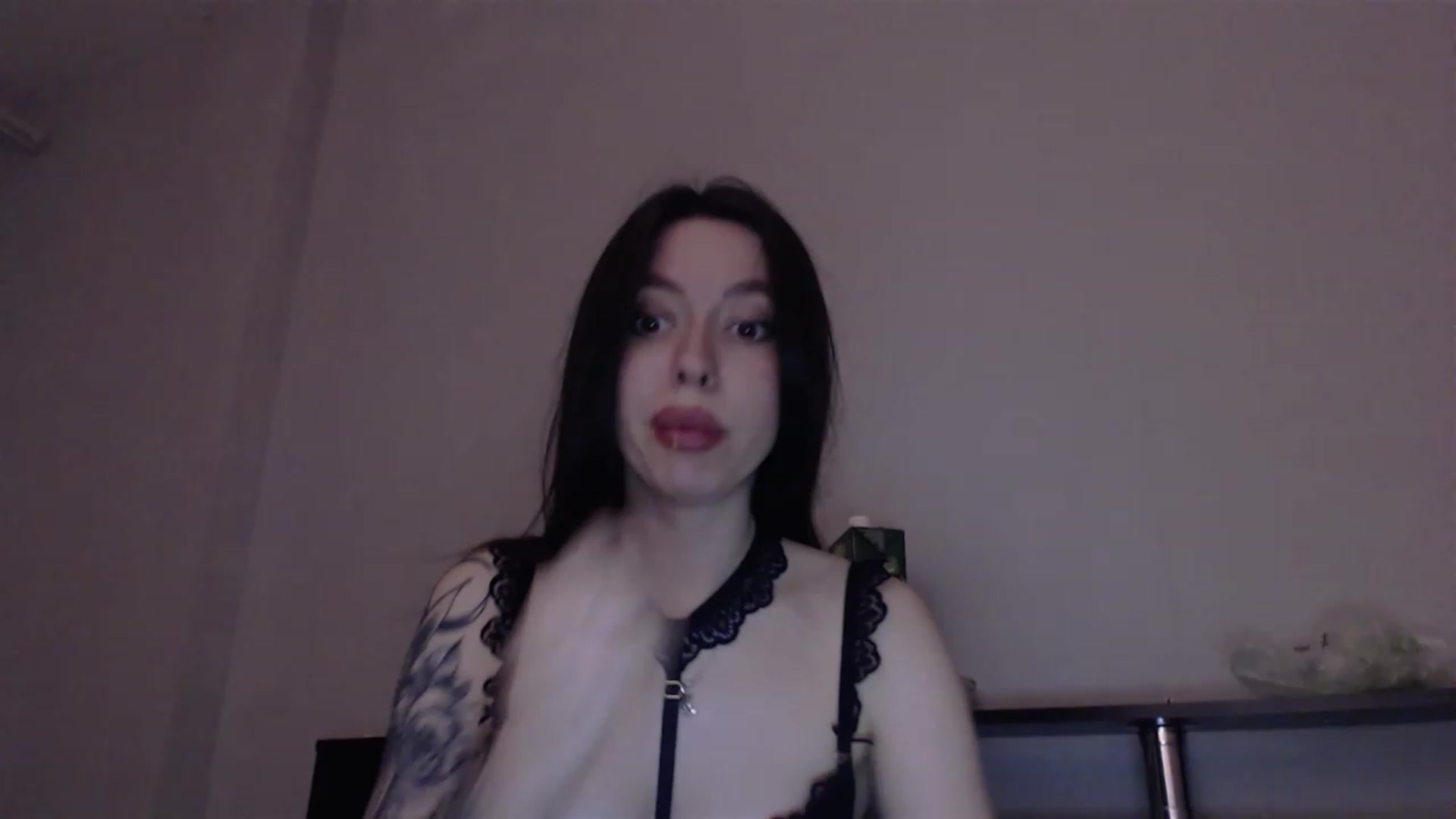 Gallery image thumbnail from DeepGazee's myfreecams stream on, 05/24/2023, 20:22 image 5 of 20