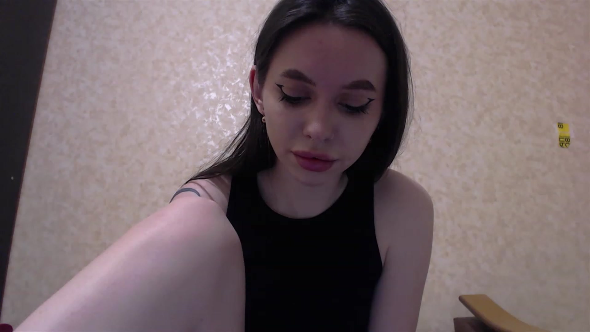 Gallery image thumbnail from DeepGazee's myfreecams stream on, 05/31/2023, 21:06 image 20 of 20
