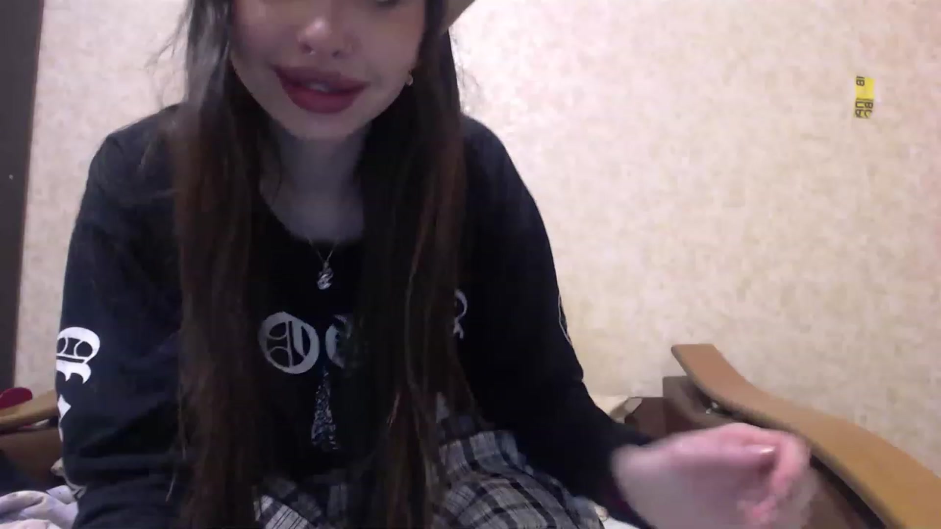 Gallery image thumbnail from DeepGazee's myfreecams stream on, 06/05/2023, 22:08 image 10 of 20
