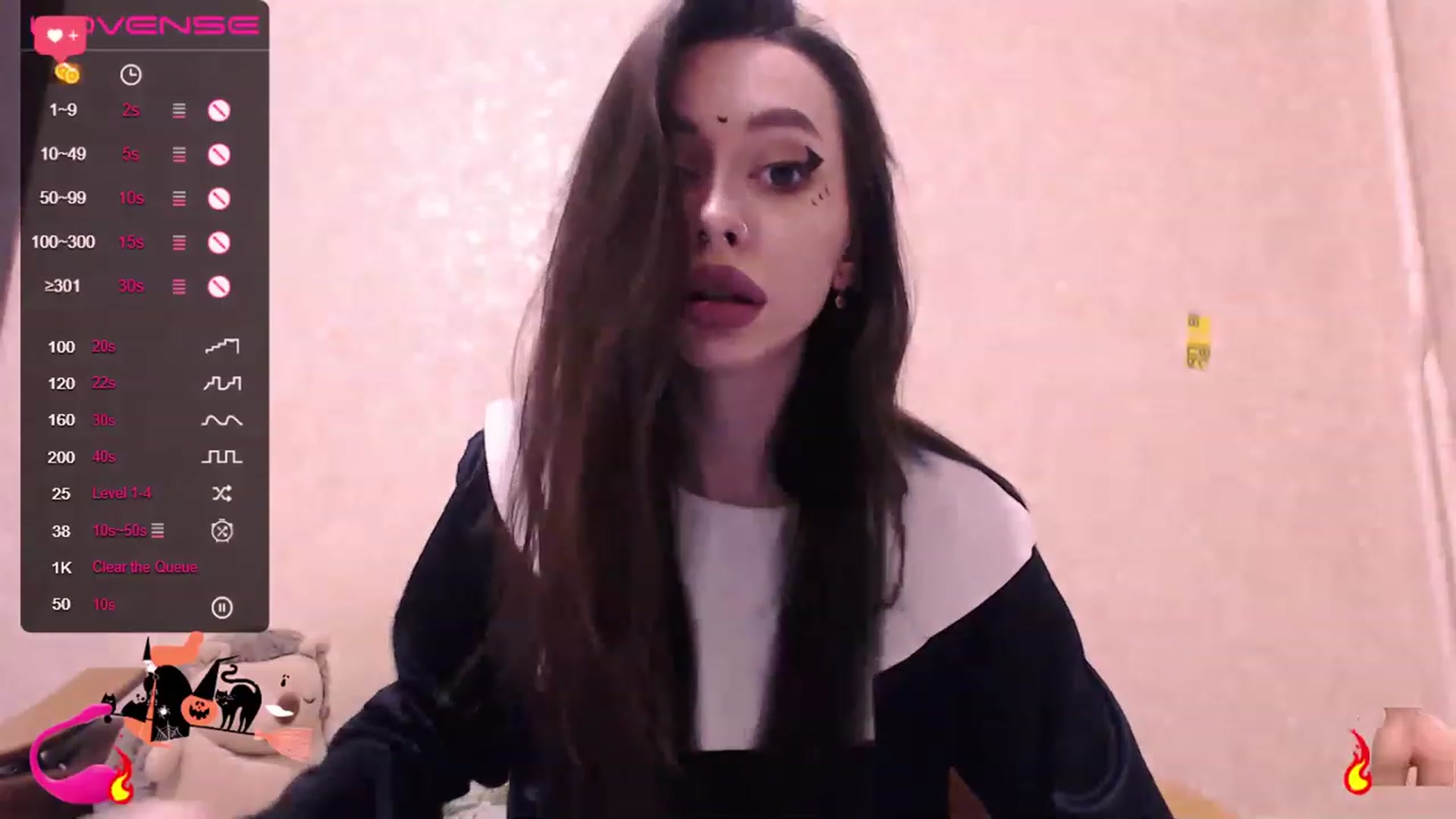Gallery image thumbnail from DeepGazee's myfreecams stream on, 06/13/2023, 18:57 image 10 of 20