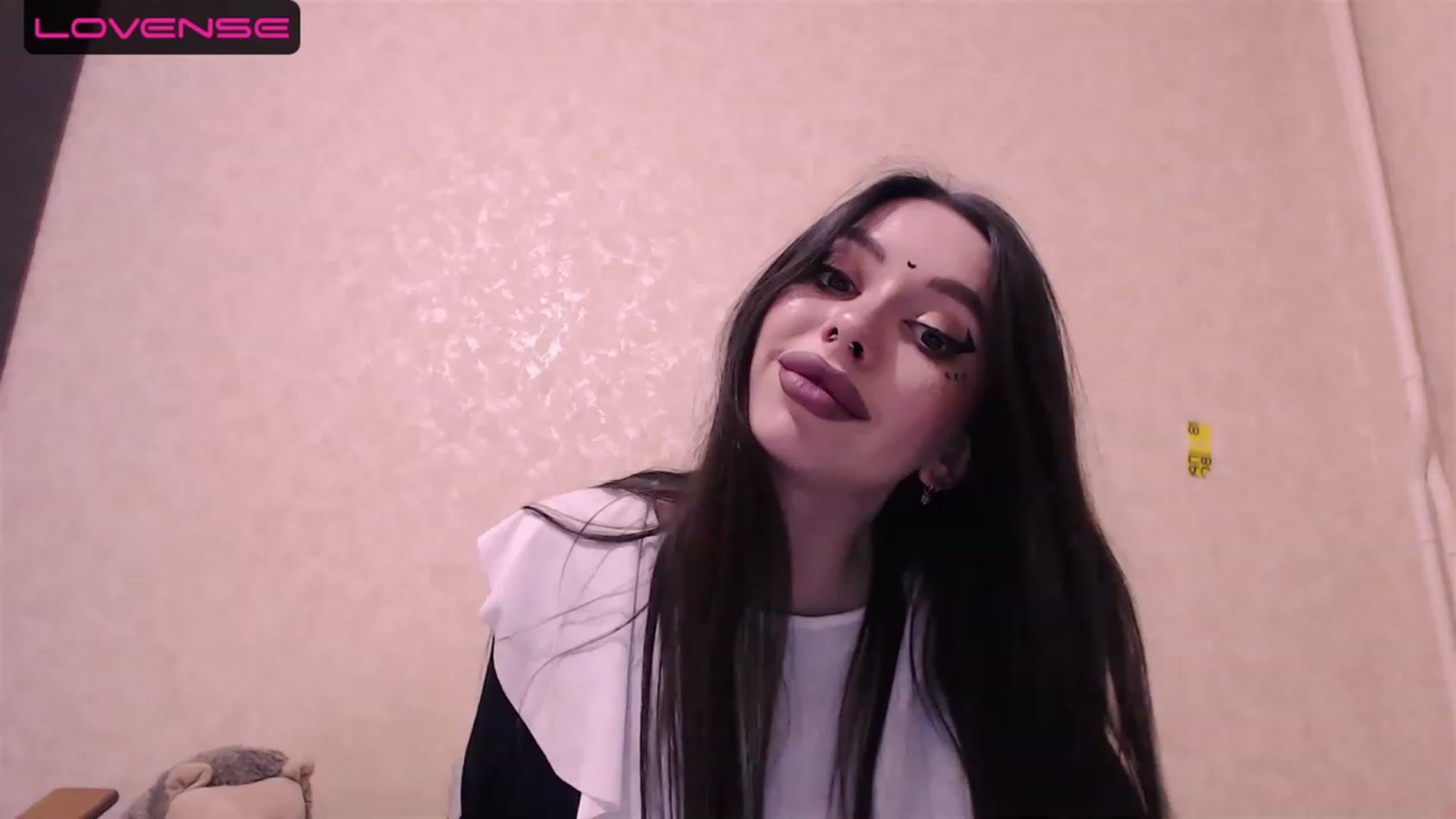 Gallery image thumbnail from DeepGazee's myfreecams stream on, 06/13/2023, 21:17 image 5 of 20
