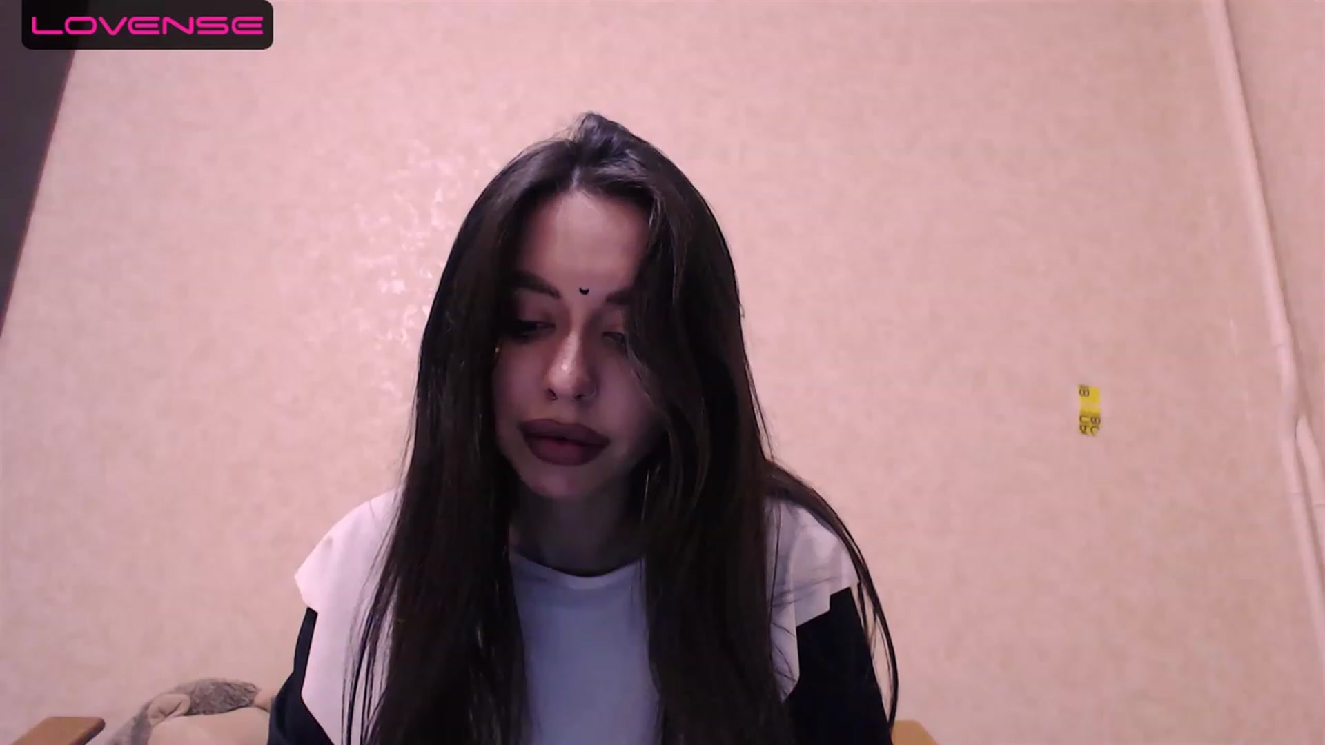 Gallery image thumbnail from DeepGazee's myfreecams stream on, 06/13/2023, 21:17 image 12 of 20