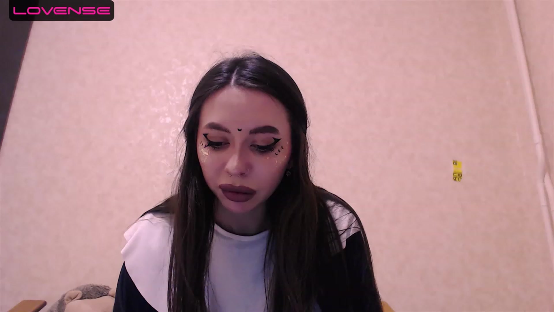 Gallery image thumbnail from DeepGazee's myfreecams stream on, 06/13/2023, 21:17 image 2 of 20