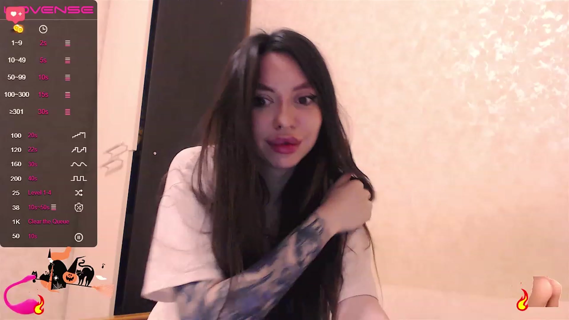 Gallery image thumbnail from DeepGazee's myfreecams stream on, 06/18/2023, 20:00 image 11 of 20