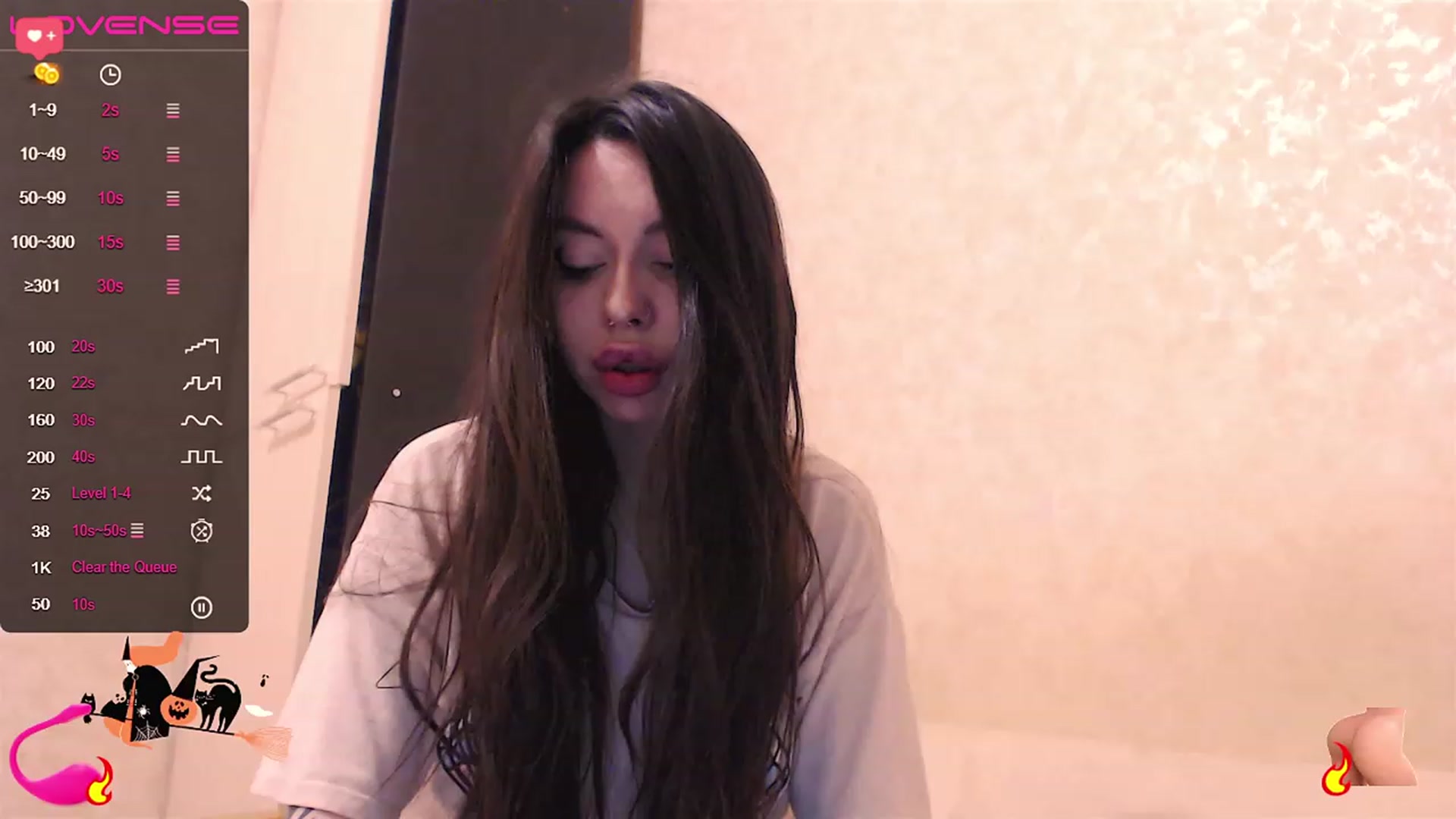 Gallery image thumbnail from DeepGazee's myfreecams stream on, 06/18/2023, 20:00 image 7 of 20