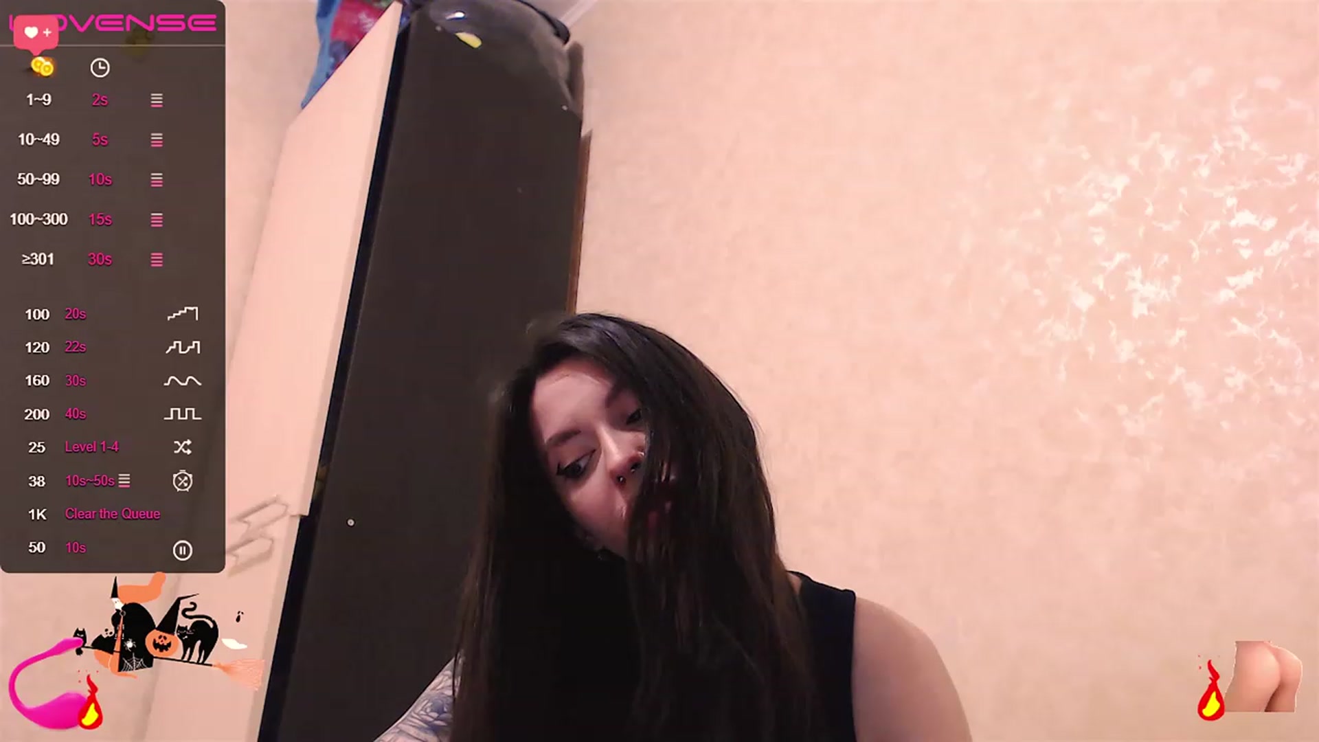 Gallery image thumbnail from DeepGazee's myfreecams stream on, 06/18/2023, 21:10 image 10 of 20