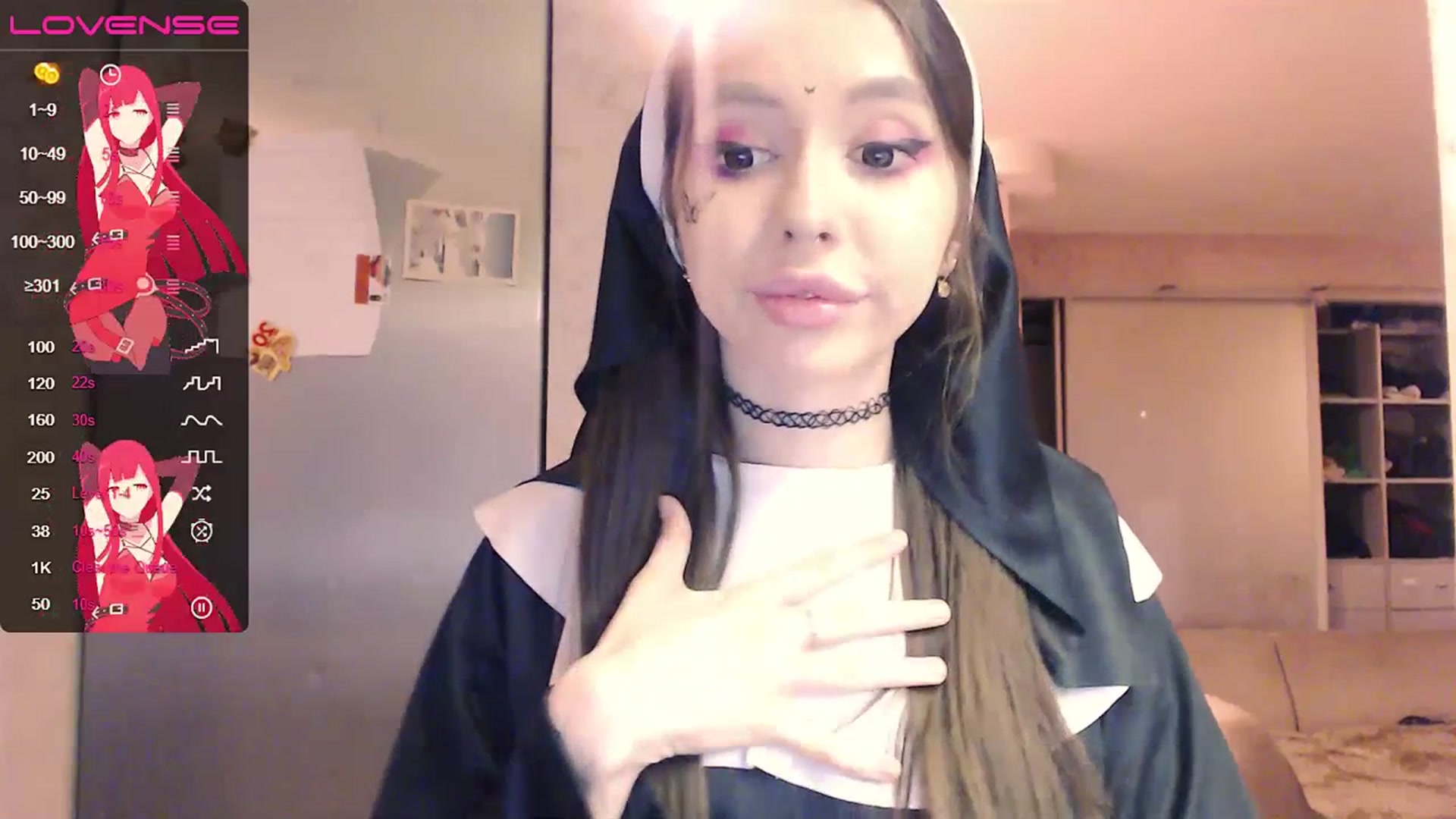 Gallery image thumbnail from DeepGazee's myfreecams stream on, 07/19/2023, 18:25 image 18 of 20
