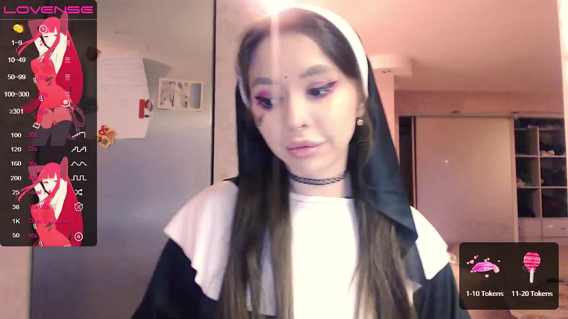 Gallery image thumbnail from DeepGazee's myfreecams stream on, 07/19/2023, 18:25 image 8 of 20