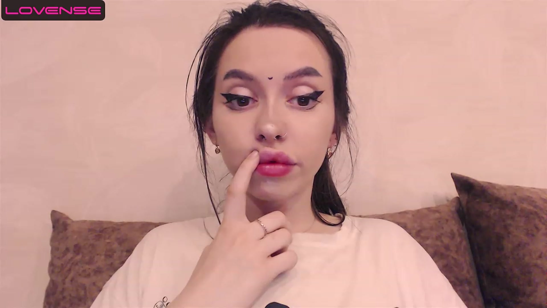 Gallery image thumbnail from DeepGazee's myfreecams stream on, 08/06/2023, 18:59 image 8 of 20