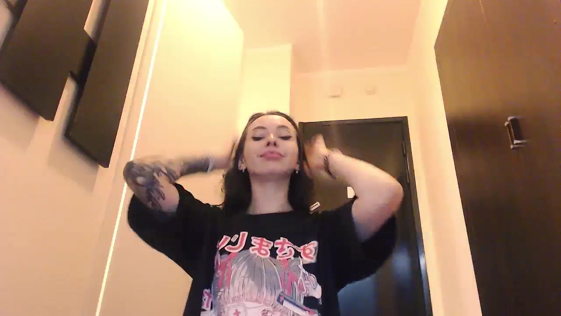 Gallery image thumbnail from DeepGazee's myfreecams stream on, 09/26/2023, 19:52 image 4 of 20