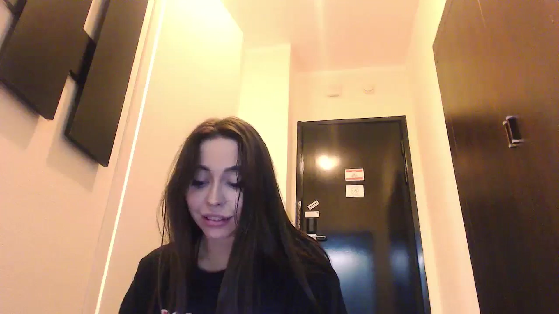 Gallery image thumbnail from DeepGazee's myfreecams stream on, 09/26/2023, 19:52 image 14 of 20