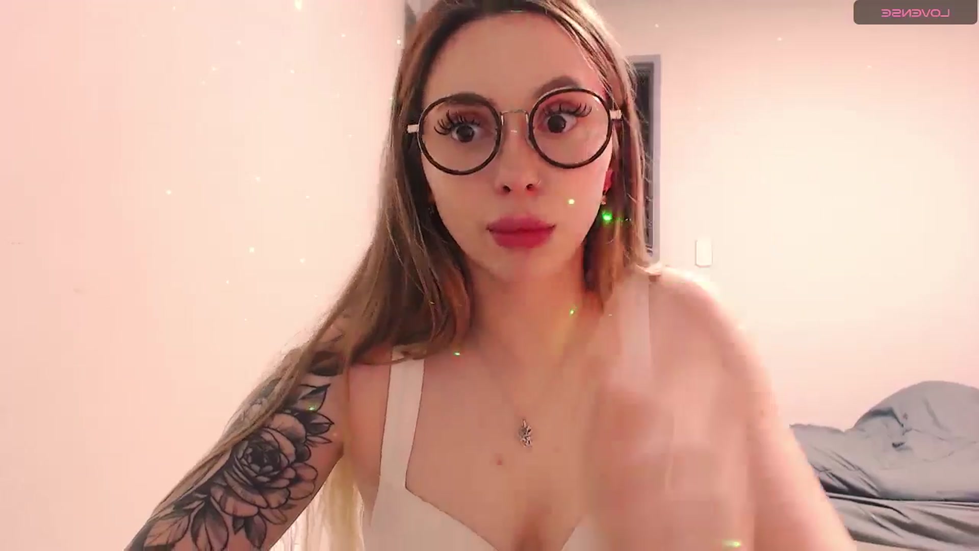 Gallery image thumbnail from DeepGazee's myfreecams stream on, 08/11/2024, 14:03 image 11 of 20