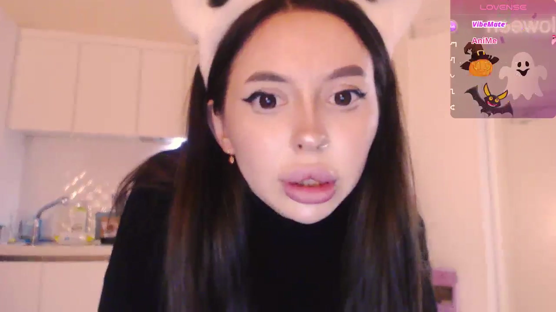 Gallery image thumbnail from DeepGazee's myfreecams stream on, 10/24/2024, 16:24 image 7 of 20