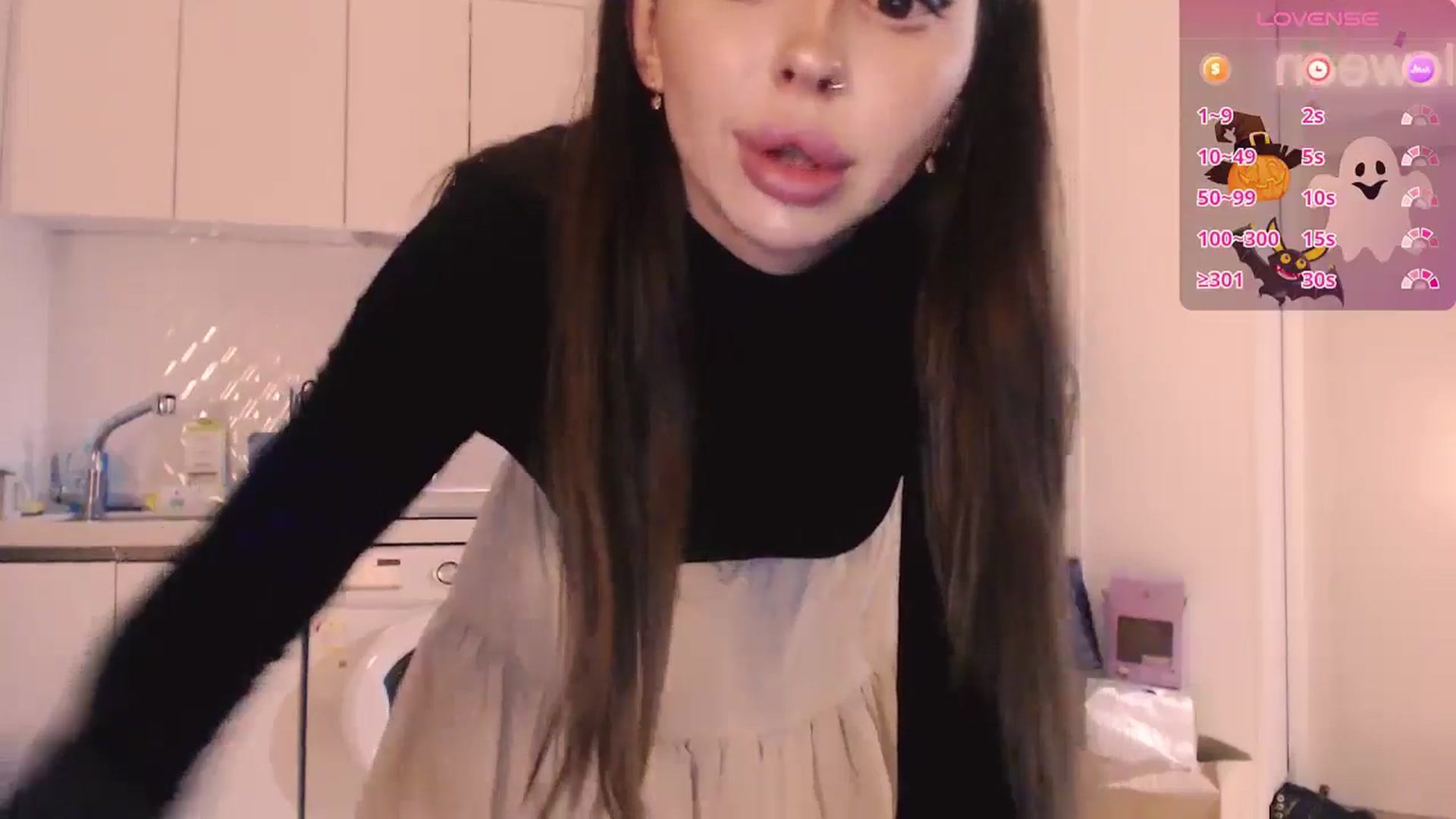 Gallery image thumbnail from DeepGazee's myfreecams stream on, 10/24/2024, 16:24 image 6 of 20