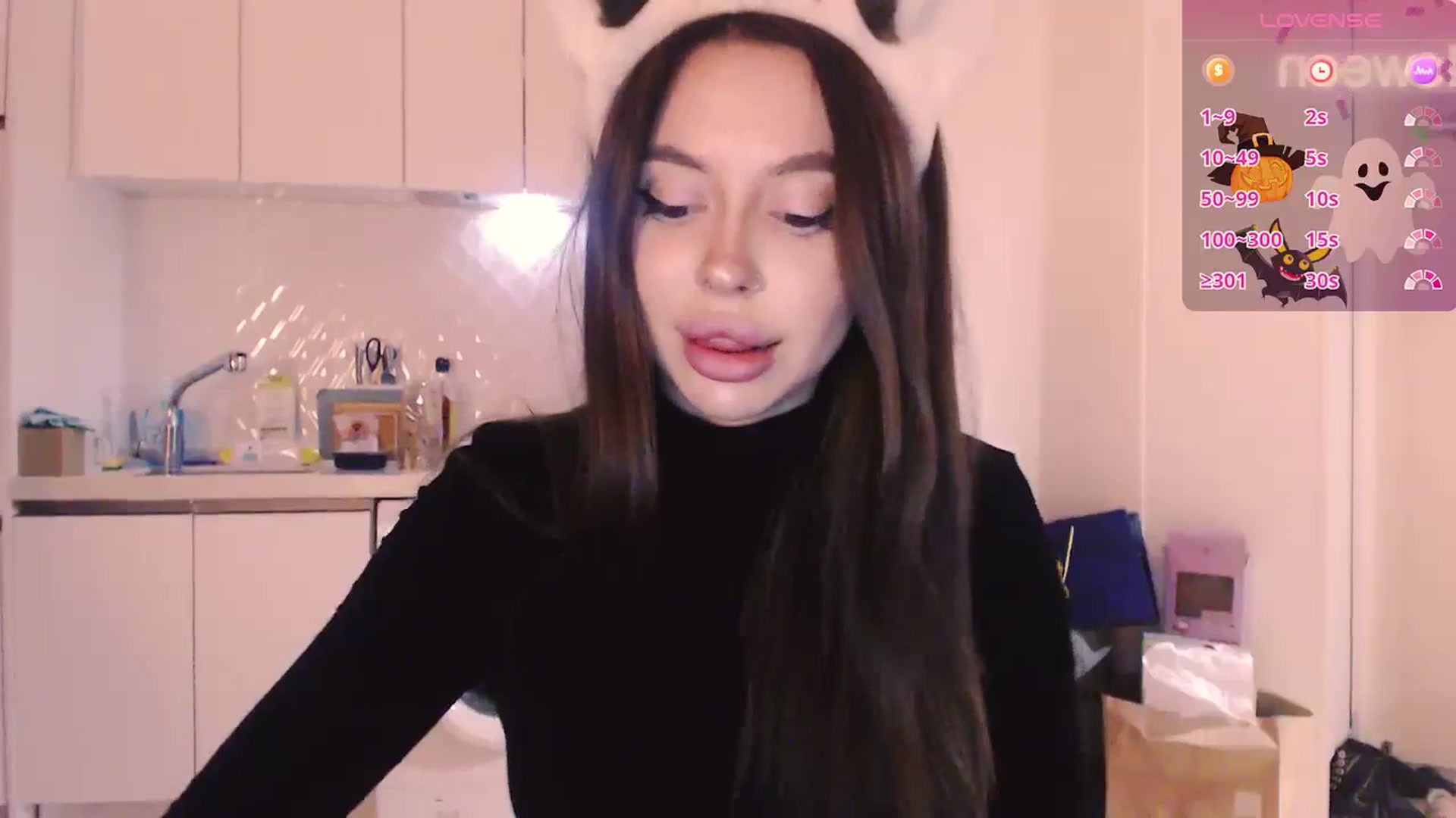 Gallery image thumbnail from DeepGazee's myfreecams stream on, 10/24/2024, 16:24 image 12 of 20