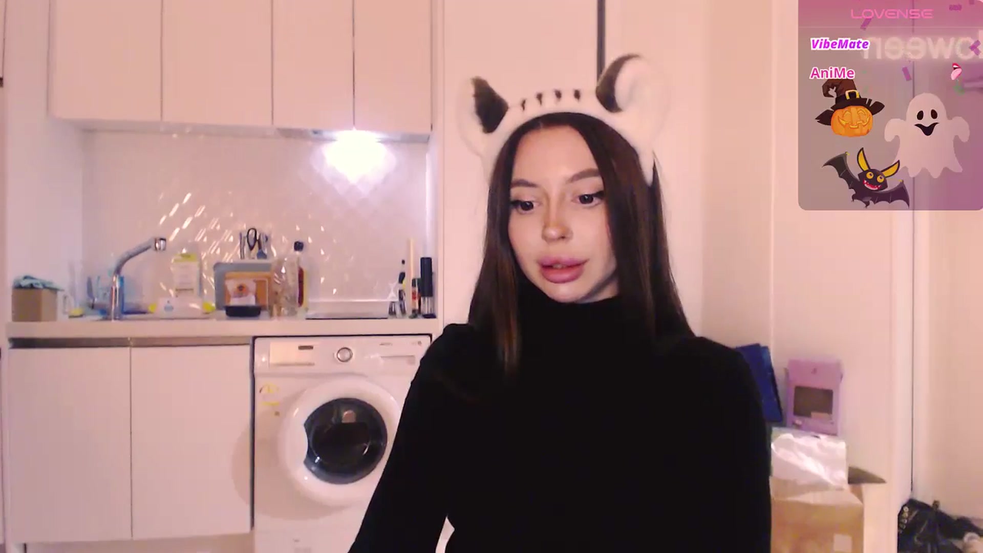 Gallery image thumbnail from DeepGazee's myfreecams stream on, 10/24/2024, 16:24 image 16 of 20