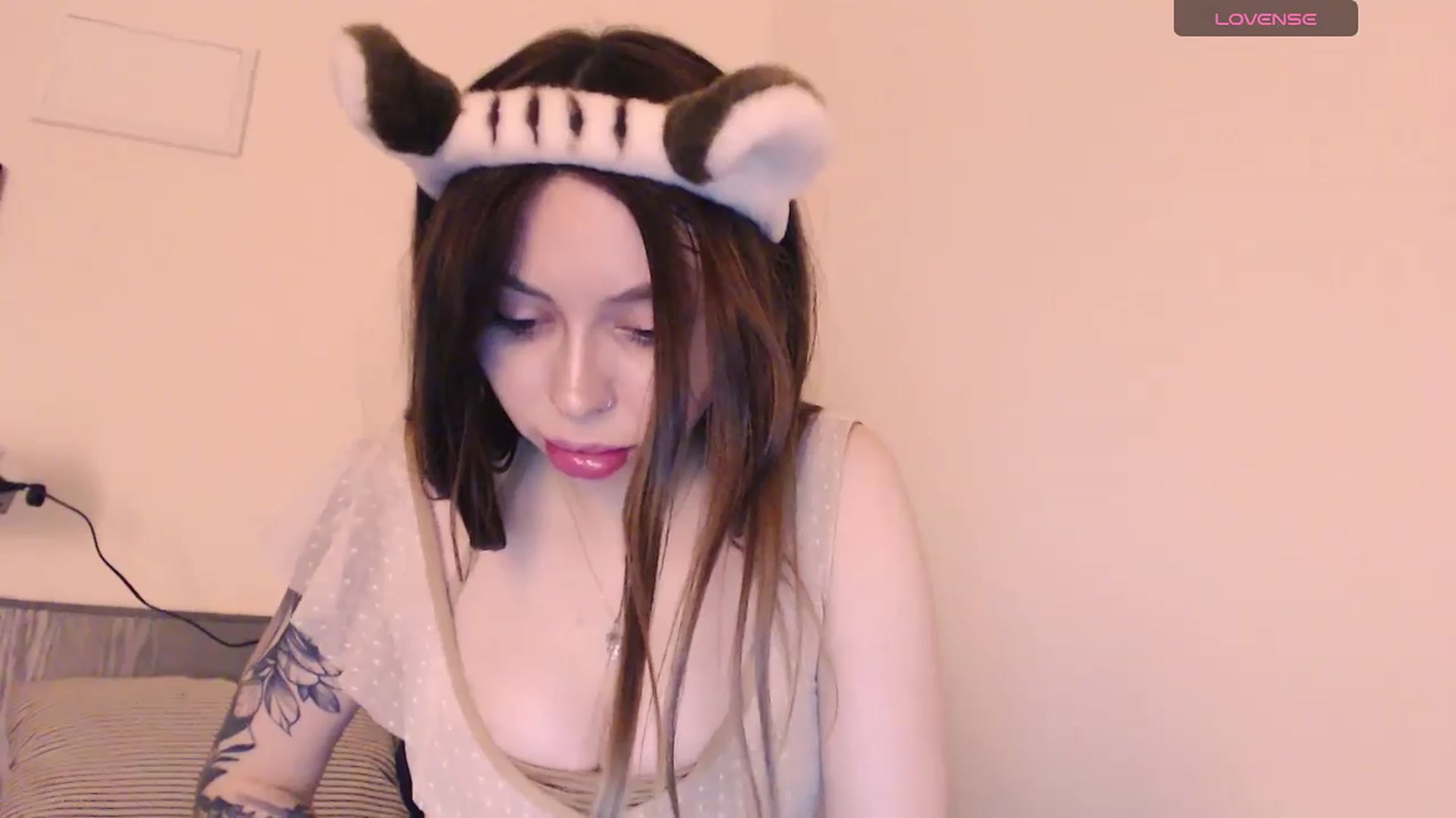 Gallery image thumbnail from DeepGazee's myfreecams stream on, 11/18/2024, 18:20 image 4 of 20