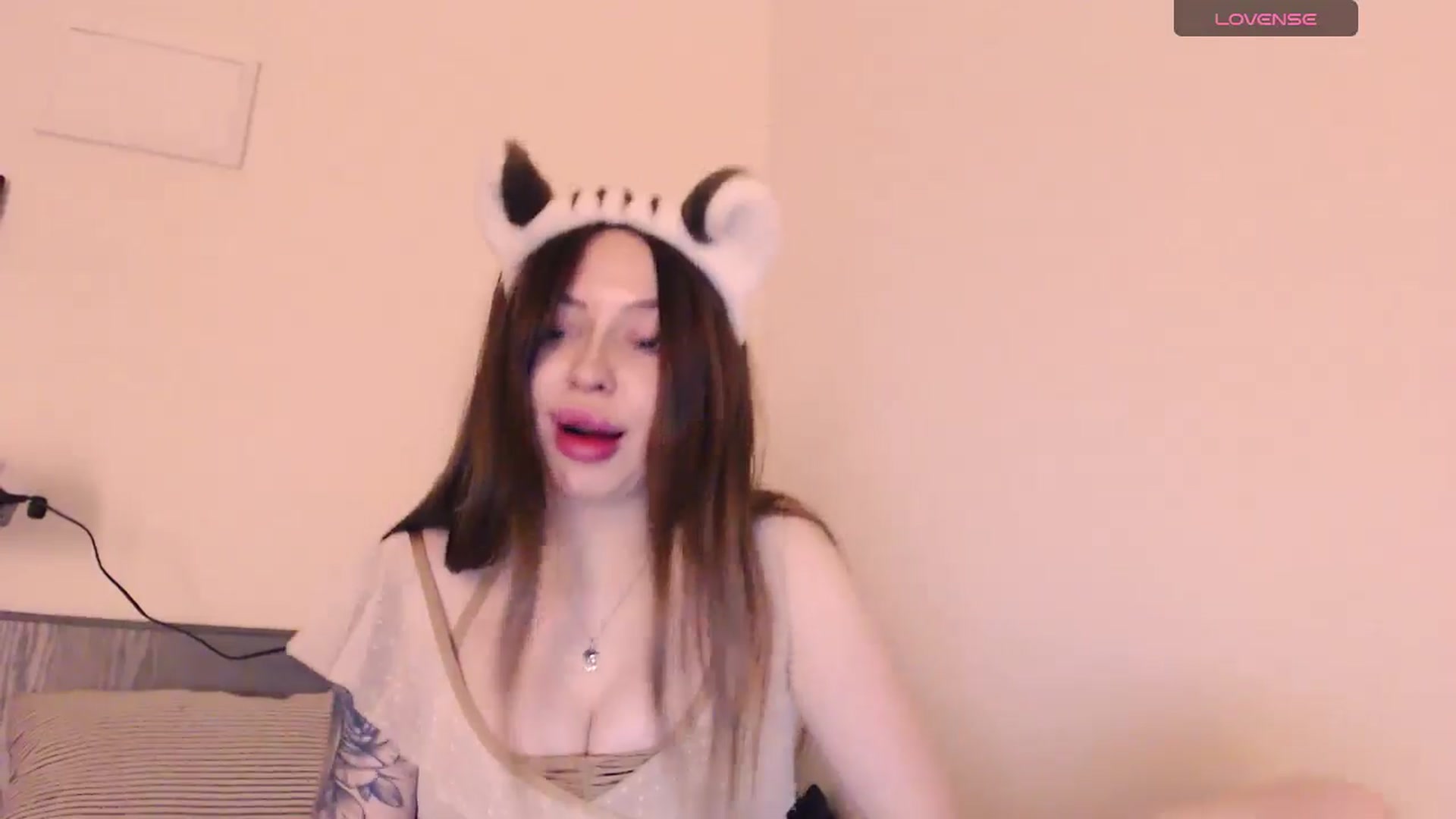 Gallery image thumbnail from DeepGazee's myfreecams stream on, 11/18/2024, 18:20 image 6 of 20