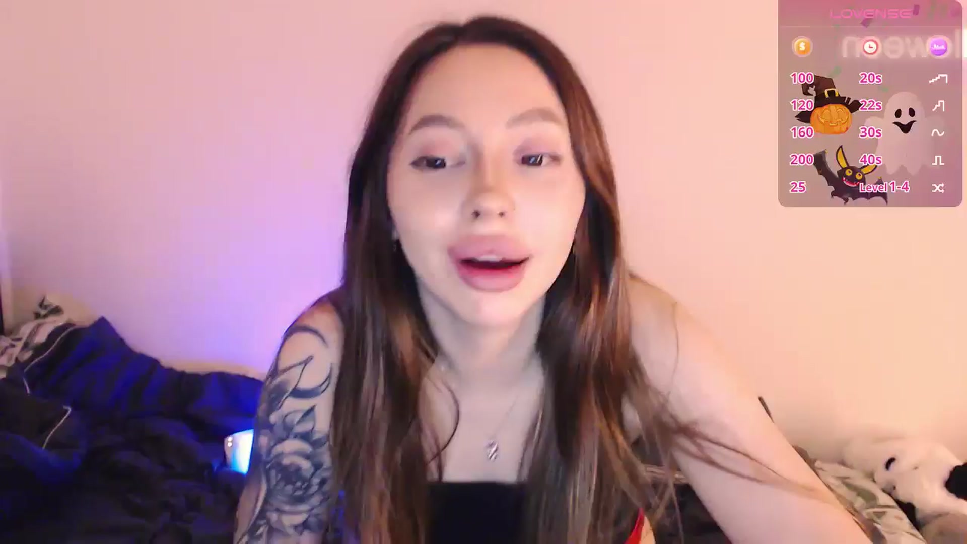 Gallery image thumbnail from DeepGazee's myfreecams stream on, 11/28/2024, 20:15 image 17 of 20