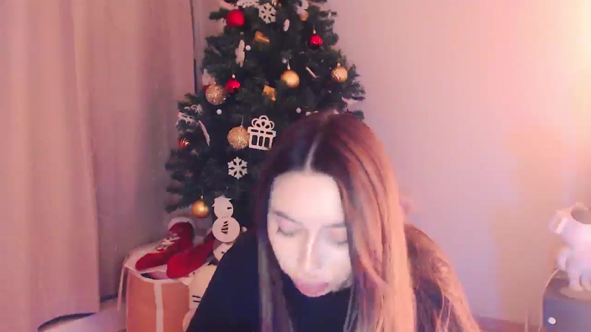 Gallery image thumbnail from DeepGazee's myfreecams stream on, 12/02/2024, 21:21 image 7 of 20