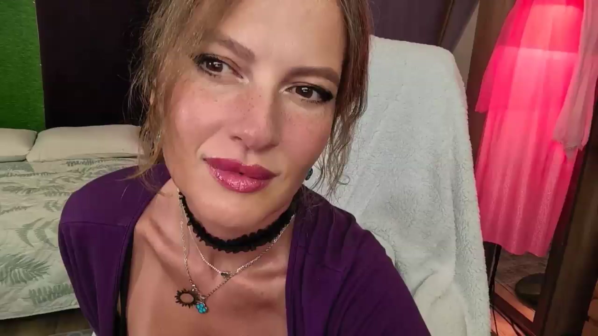 Gallery image thumbnail from DeepNature's myfreecams stream on, 07/11/2026, 12:20 image 16 of 20