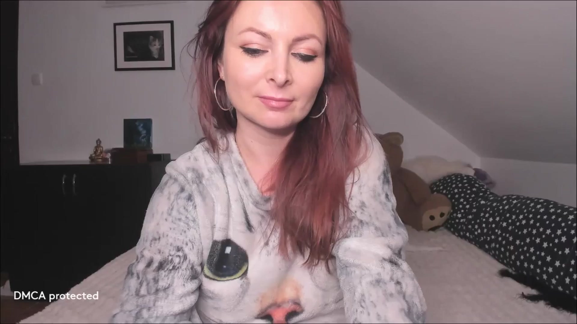 Gallery image thumbnail from Deessert's myfreecams stream on, 01/12/2026, 04:50 image 18 of 20