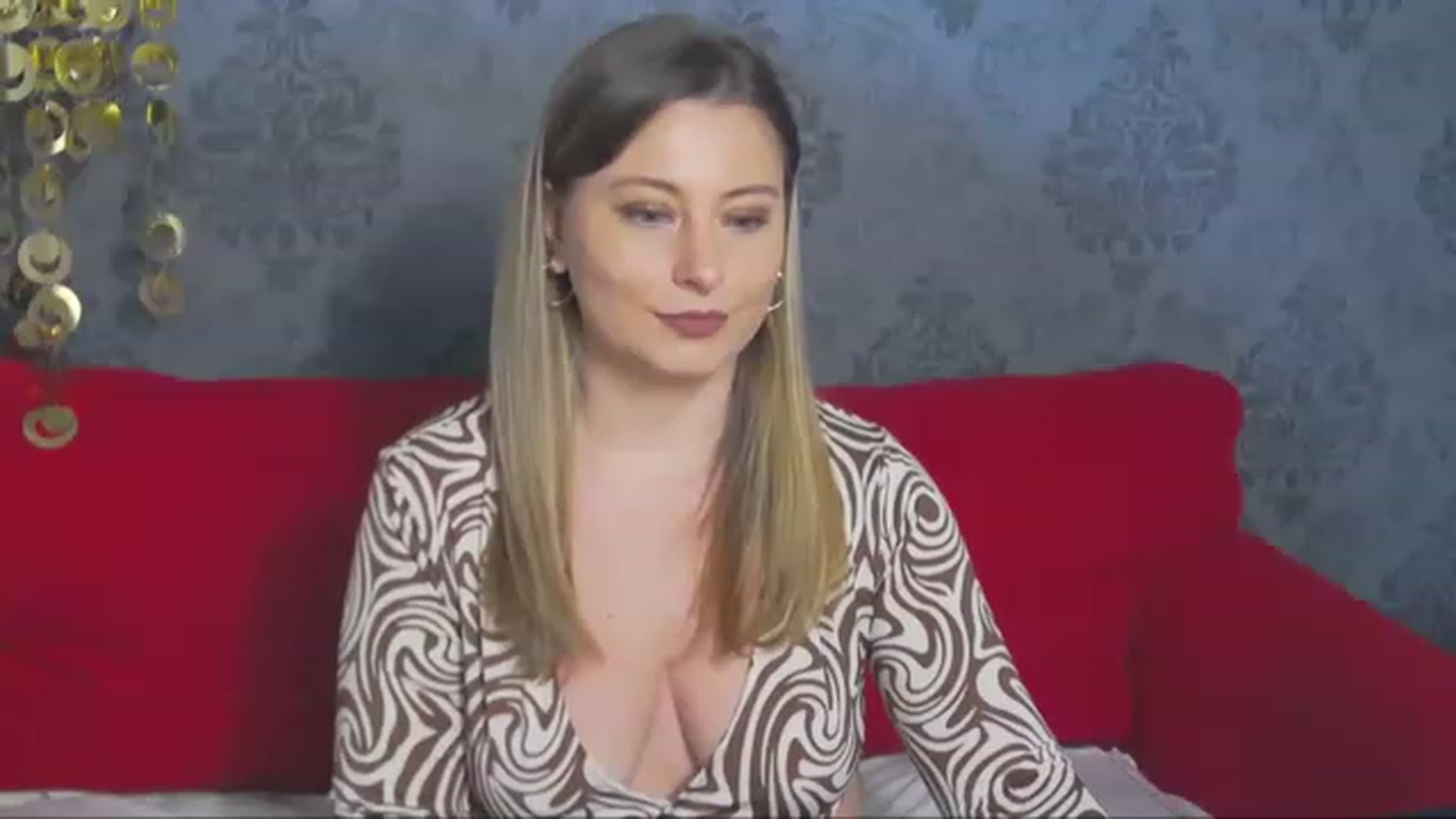 Gallery image thumbnail from DeliceSmile's myfreecams stream on, 11/14/2022, 16:39 image 12 of 20