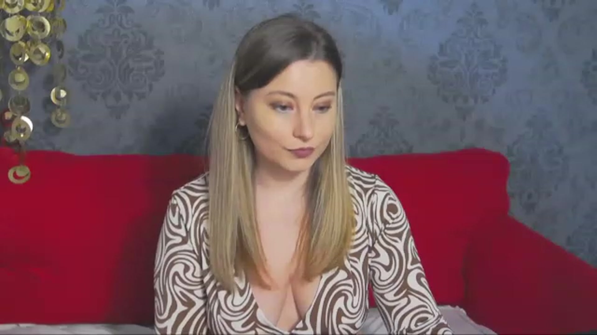Gallery image thumbnail from DeliceSmile's myfreecams stream on, 11/14/2022, 16:39 image 5 of 20