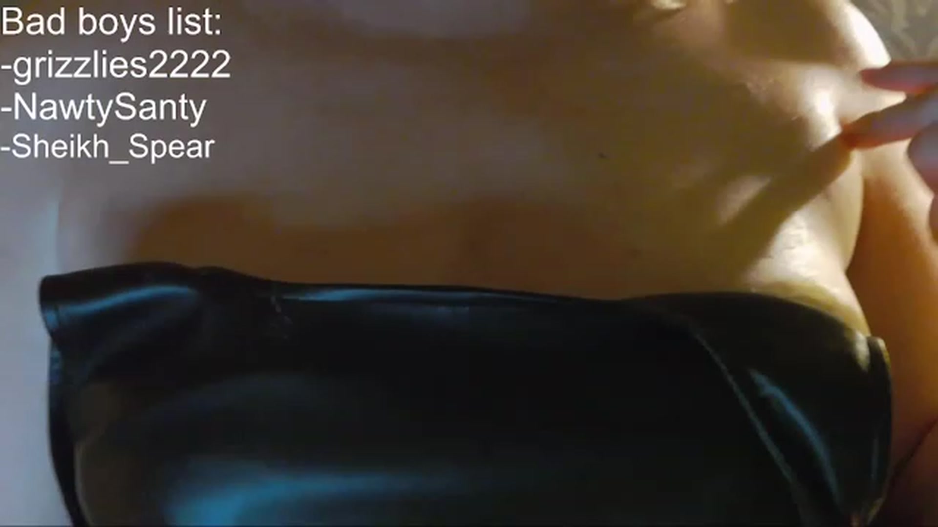 Gallery image thumbnail from DeliceSmile's myfreecams stream on, 12/06/2022, 21:18 image 18 of 20