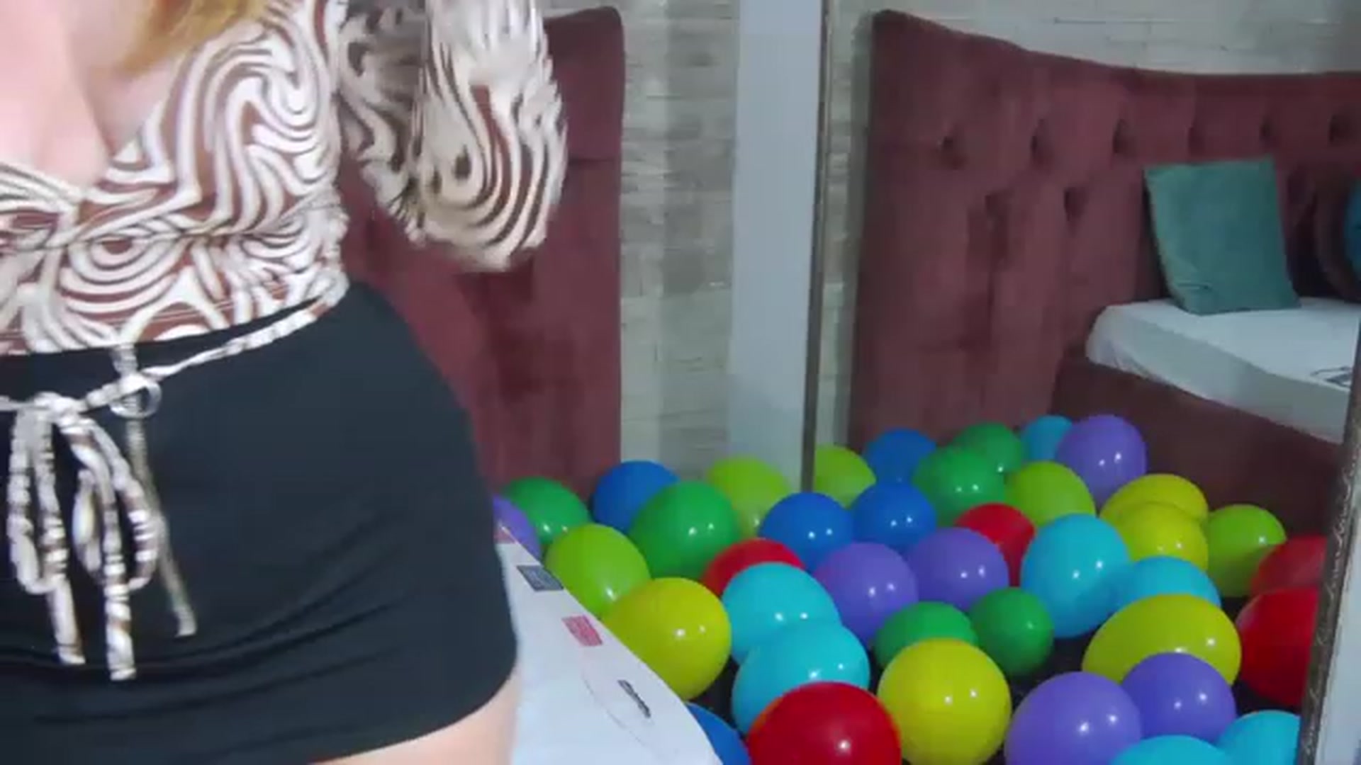 Gallery image thumbnail from DeliceSmile's myfreecams stream on, 01/27/2023, 19:13 image 11 of 20