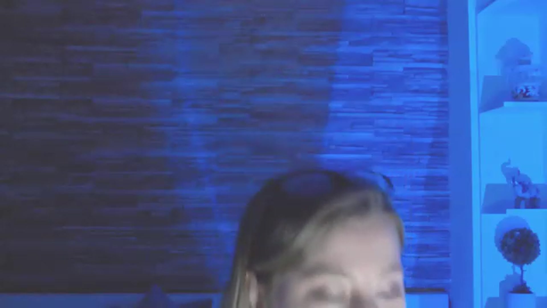 Gallery image thumbnail from DeliceSmile's myfreecams stream on, 04/22/2023, 19:30 image 17 of 20