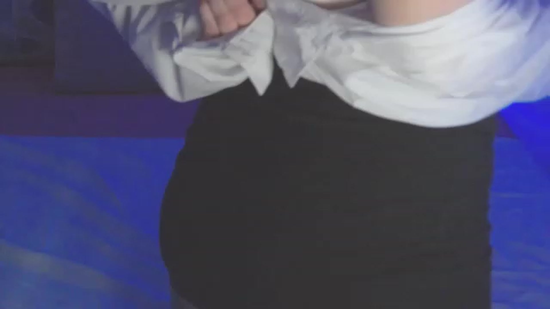 Gallery image thumbnail from DeliceSmile's myfreecams stream on, 04/22/2023, 19:30 image 3 of 20