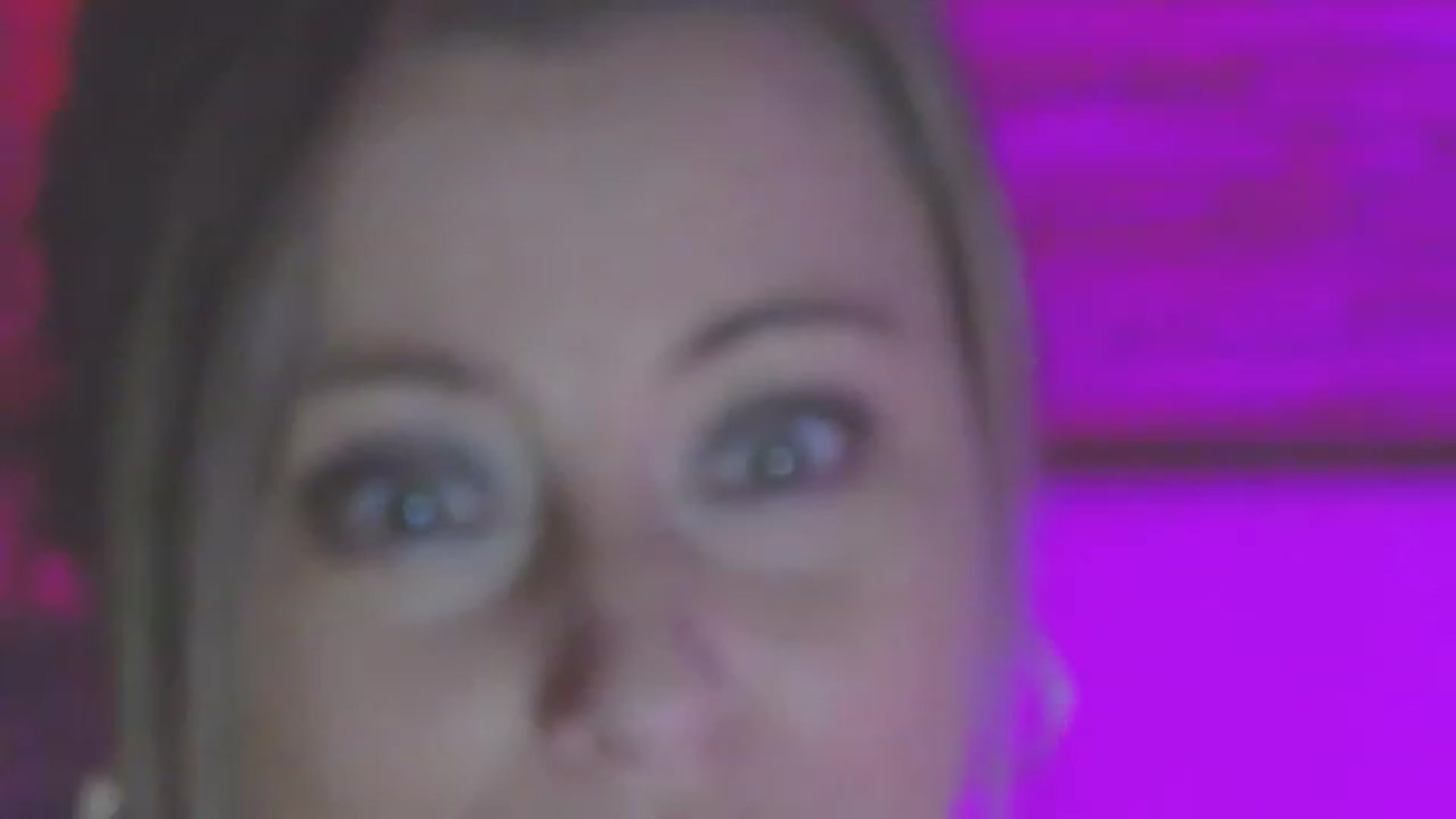 Gallery image thumbnail from DeliceSmile's myfreecams stream on, 04/28/2023, 19:30 image 9 of 20