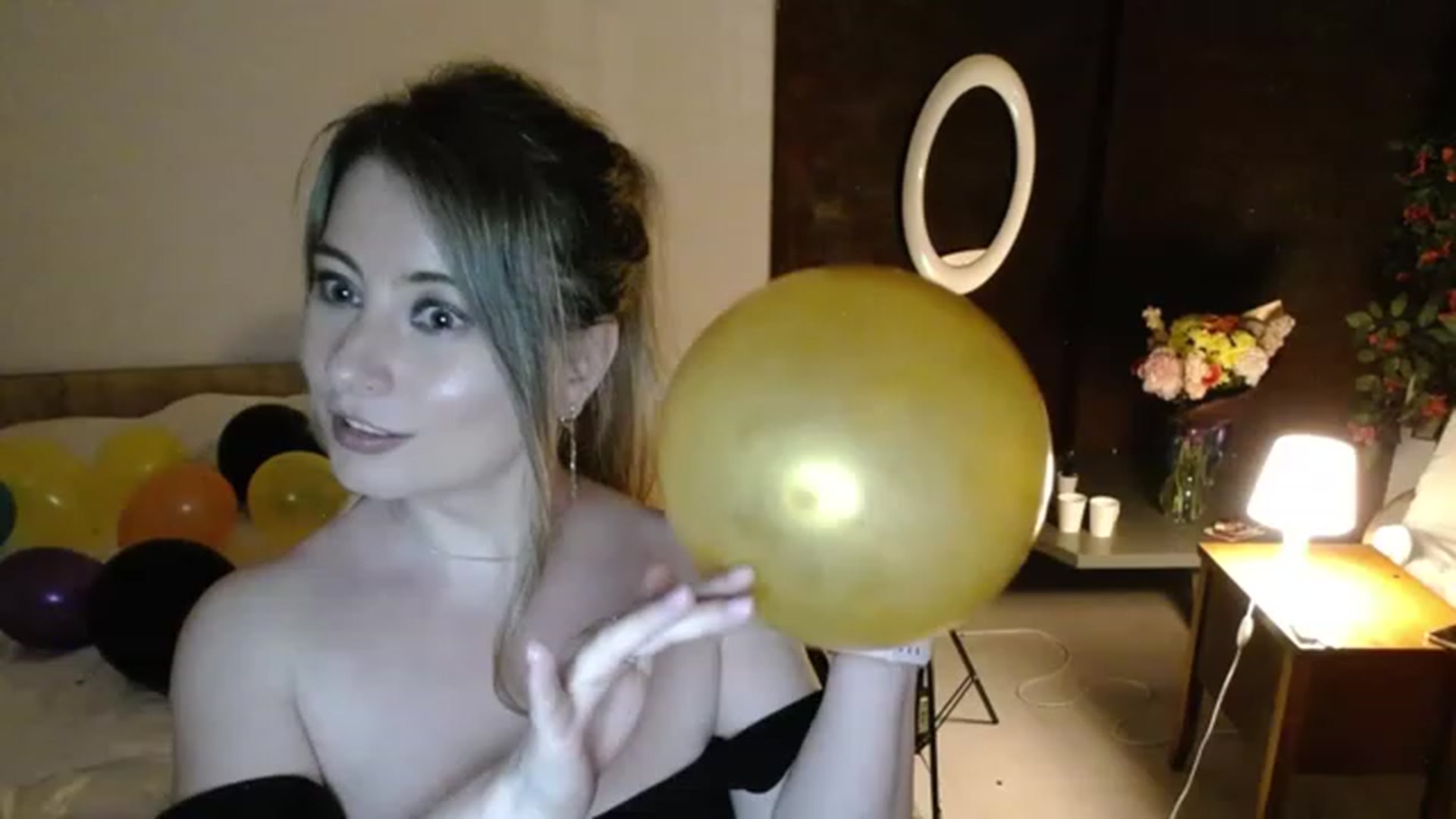 Gallery image thumbnail from DeliceSmile's myfreecams stream on, 05/30/2023, 20:52 image 15 of 20