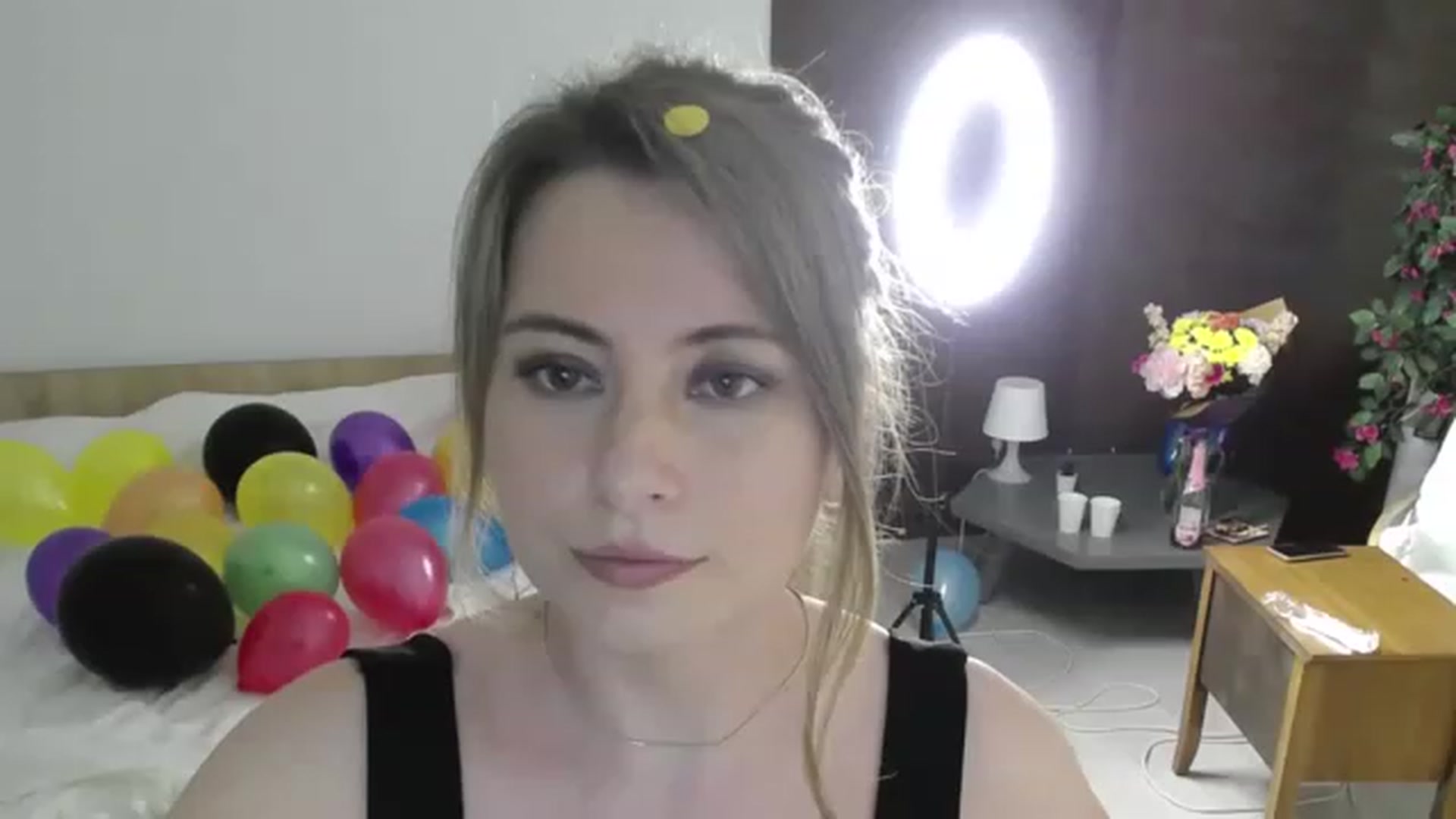 Gallery image thumbnail from DeliceSmile's myfreecams stream on, 05/30/2023, 20:52 image 6 of 20