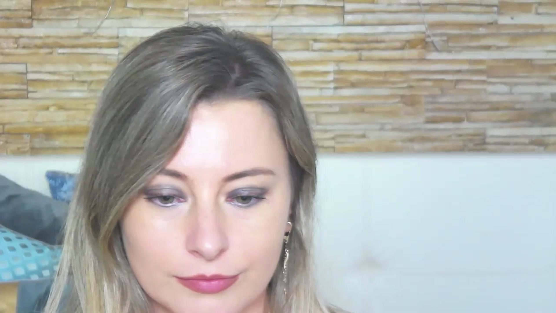 Gallery image thumbnail from DeliceSmile's myfreecams stream on, 06/29/2023, 19:35 image 20 of 20