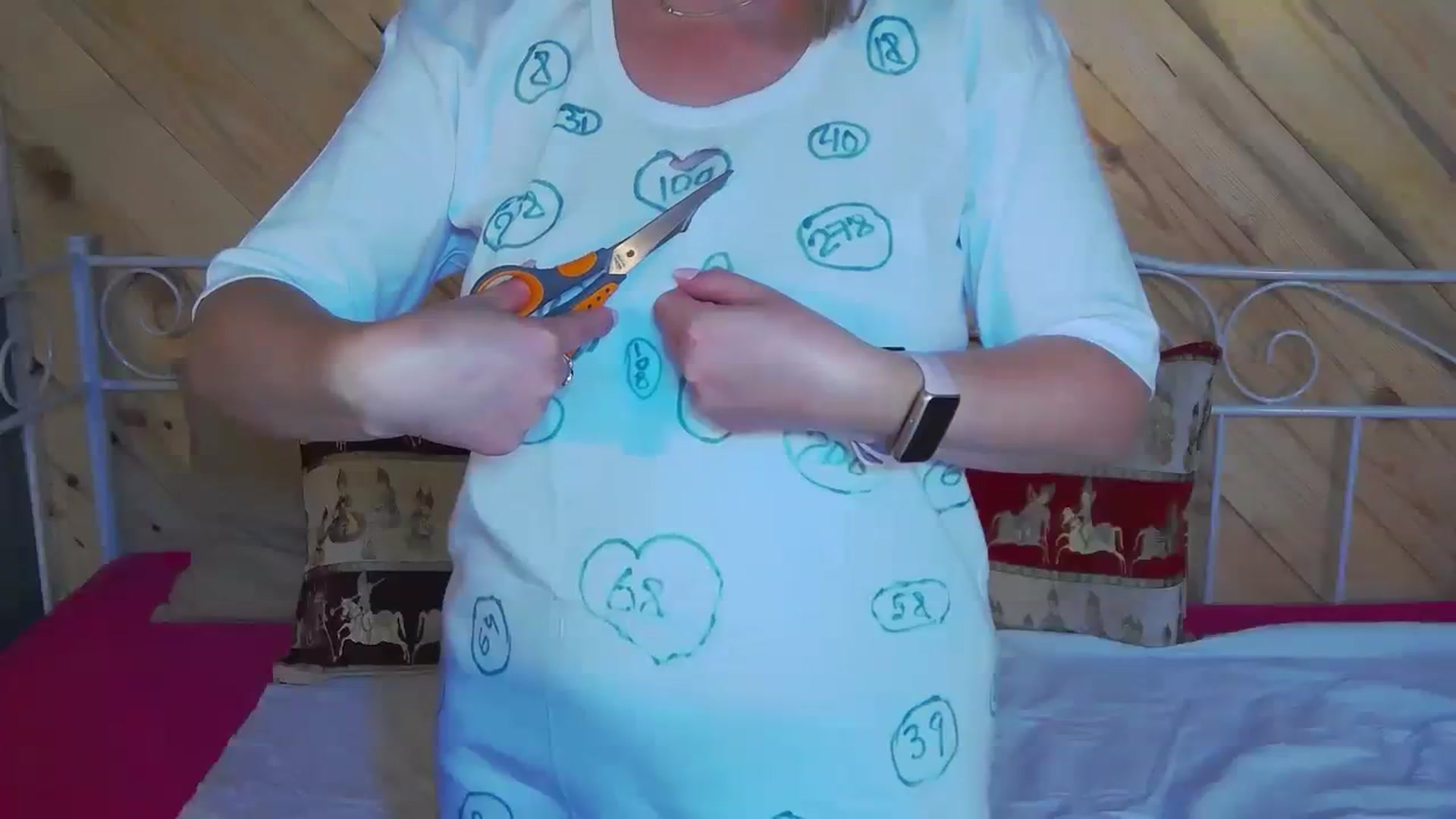 Gallery image thumbnail from DeliceSmile's myfreecams stream on, 07/26/2023, 14:25 image 6 of 20