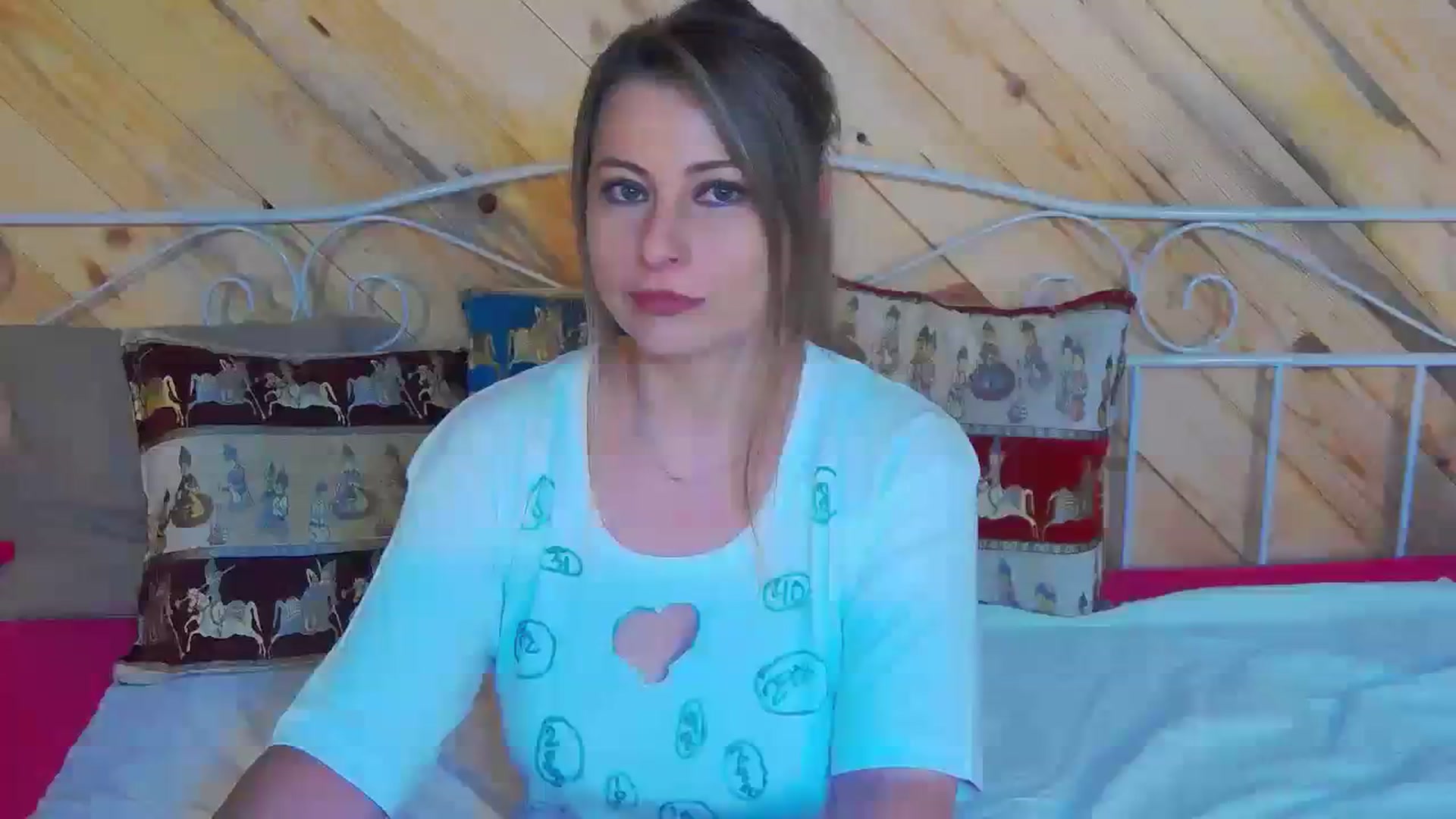 Gallery image thumbnail from DeliceSmile's myfreecams stream on, 07/26/2023, 14:25 image 11 of 20