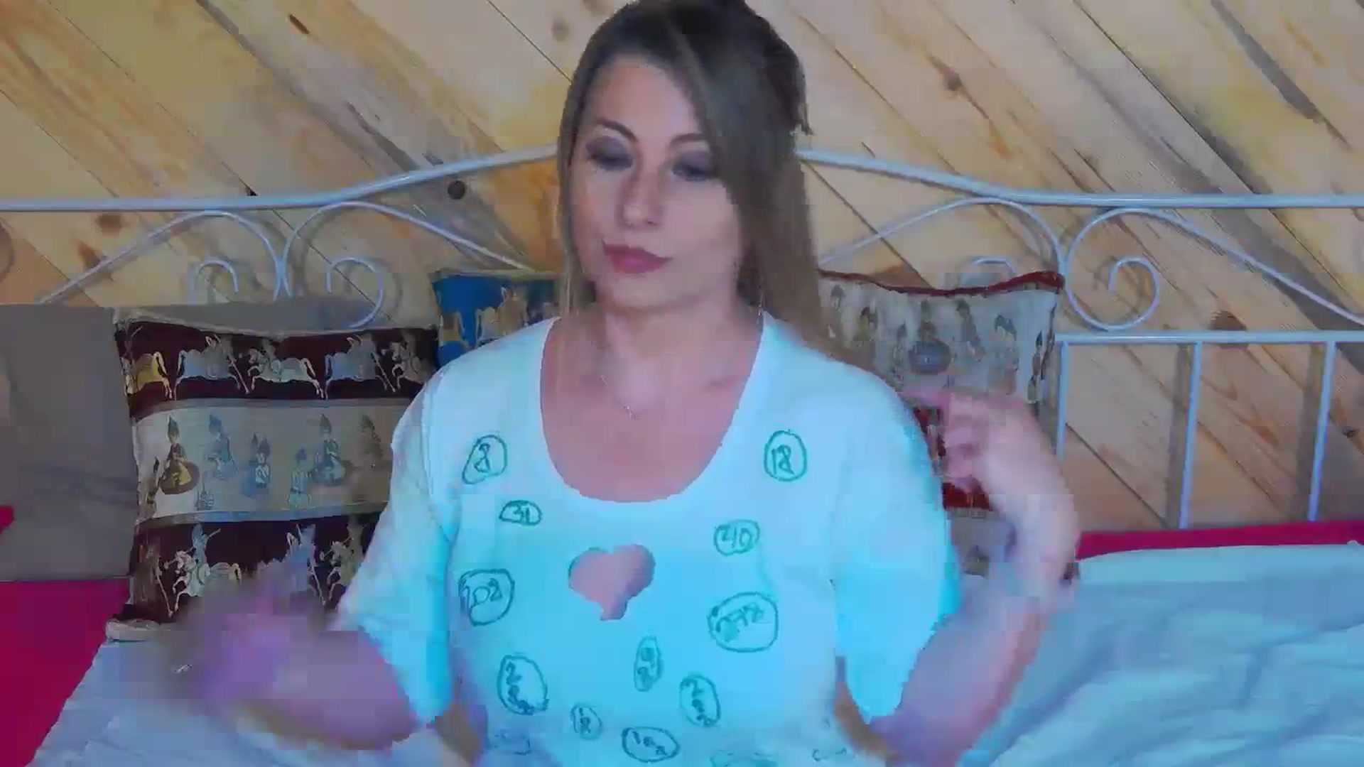 Gallery image thumbnail from DeliceSmile's myfreecams stream on, 07/26/2023, 14:25 image 12 of 20