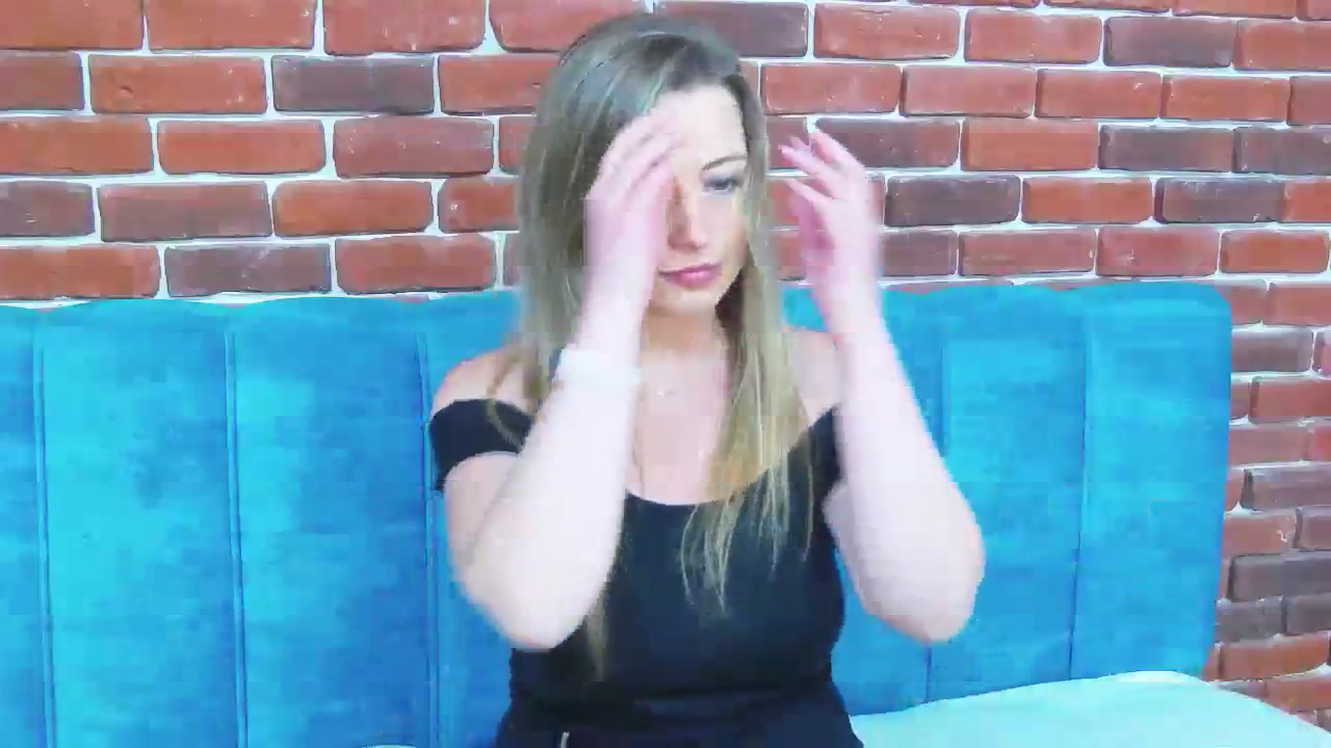 Gallery image thumbnail from DeliceSmile's myfreecams stream on, 08/03/2023, 19:05 image 3 of 20