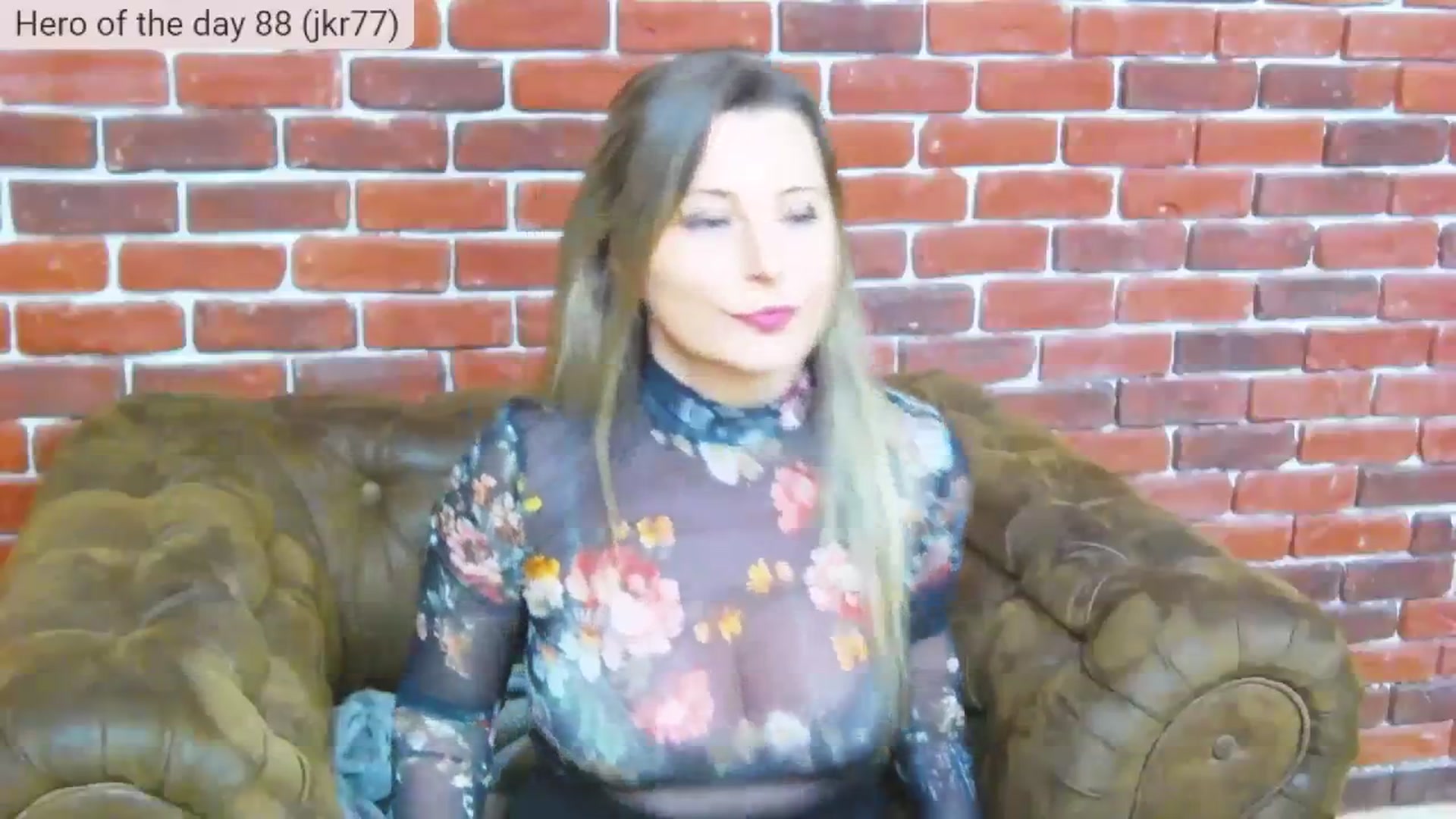 Gallery image thumbnail from DeliceSmile's myfreecams stream on, 11/17/2023, 16:39 image 11 of 20