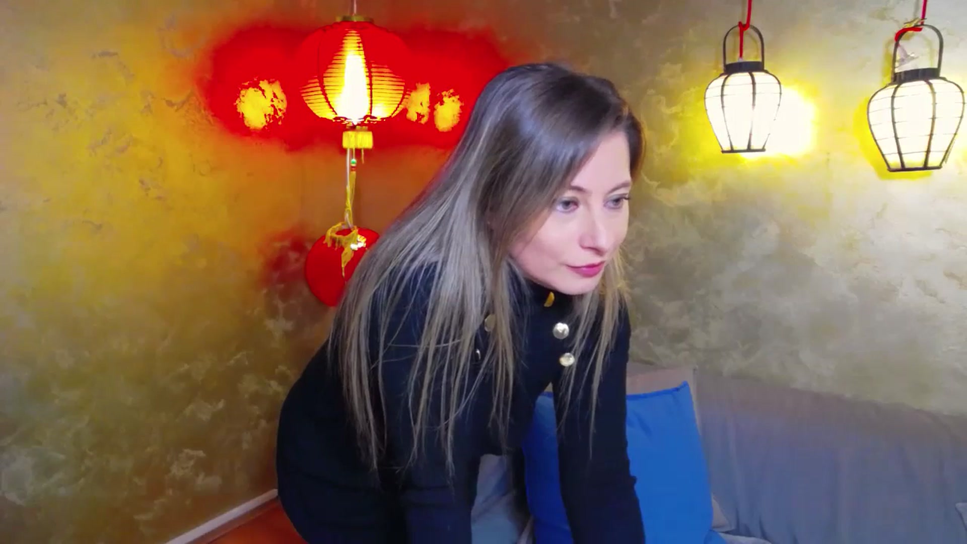 Gallery image thumbnail from DeliceSmile's myfreecams stream on, 11/21/2023, 11:39 image 15 of 20