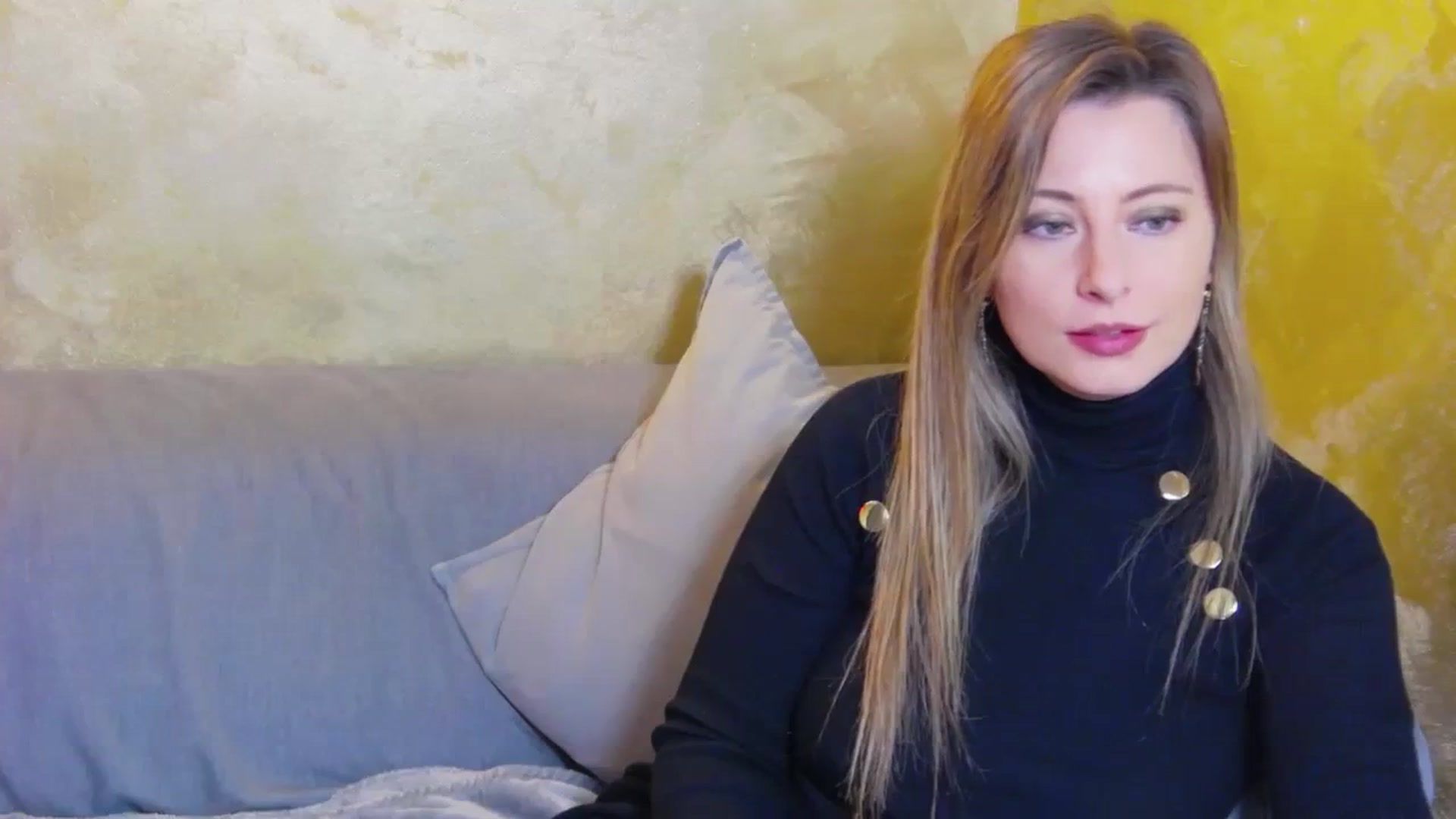 Gallery image thumbnail from DeliceSmile's myfreecams stream on, 11/21/2023, 13:02 image 10 of 20
