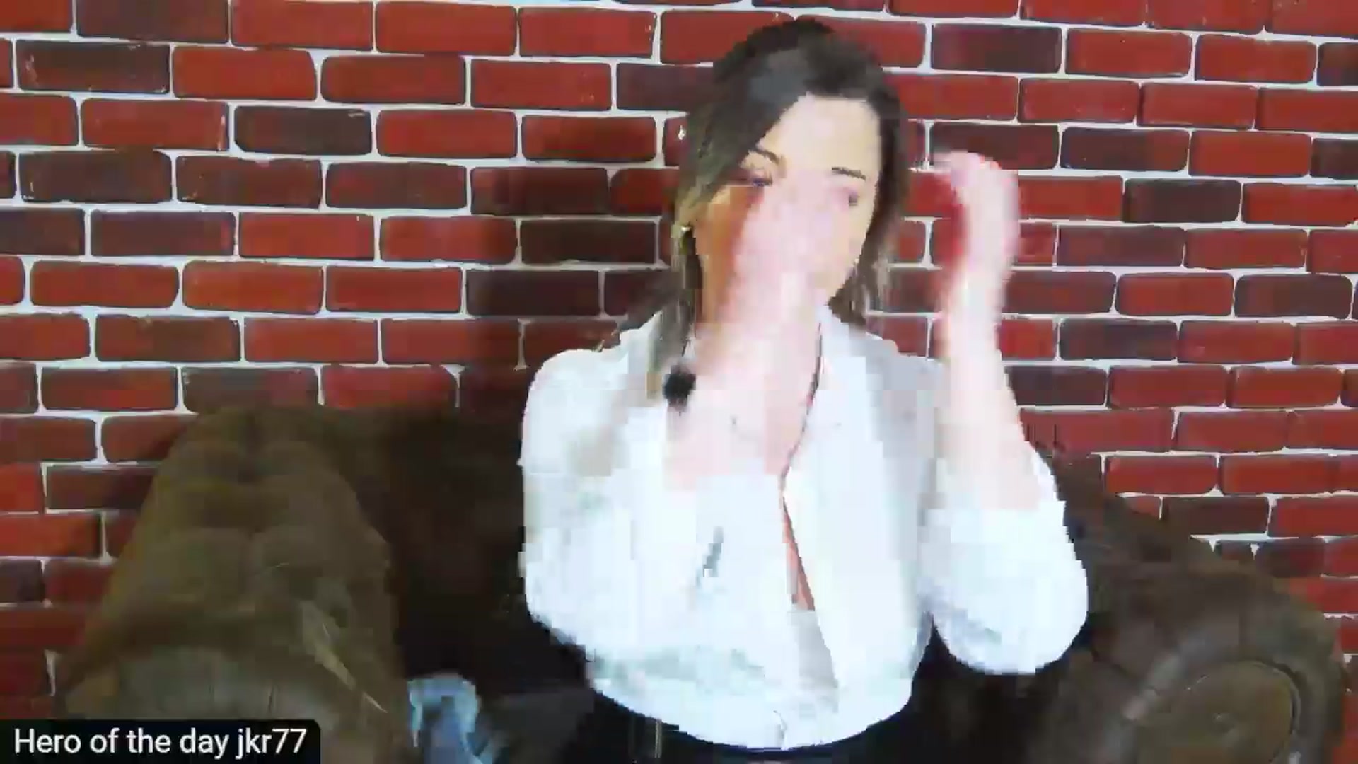 Gallery image thumbnail from DeliceSmile's myfreecams stream on, 10/18/2024, 15:23 image 5 of 20