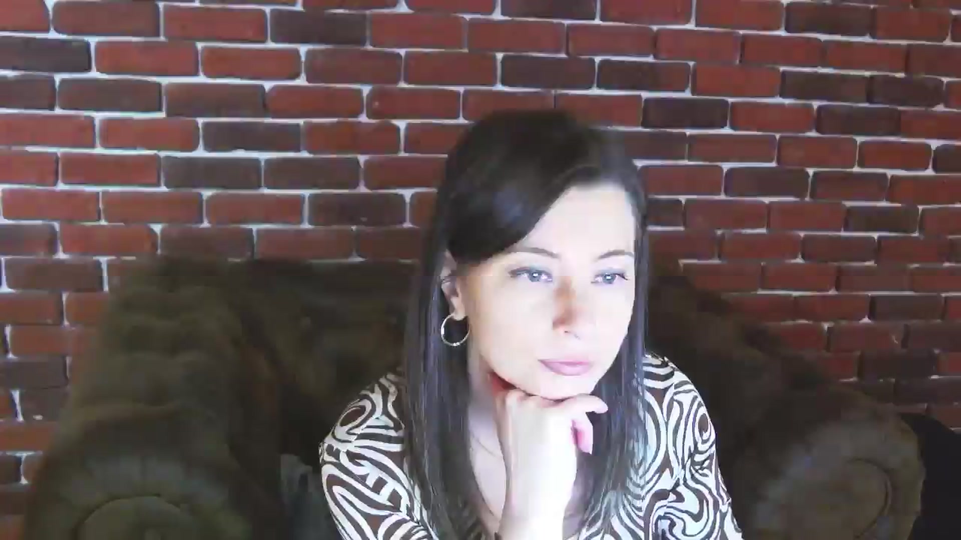 Gallery image thumbnail from DeliceSmile's myfreecams stream on, 12/18/2025, 15:12 image 3 of 20