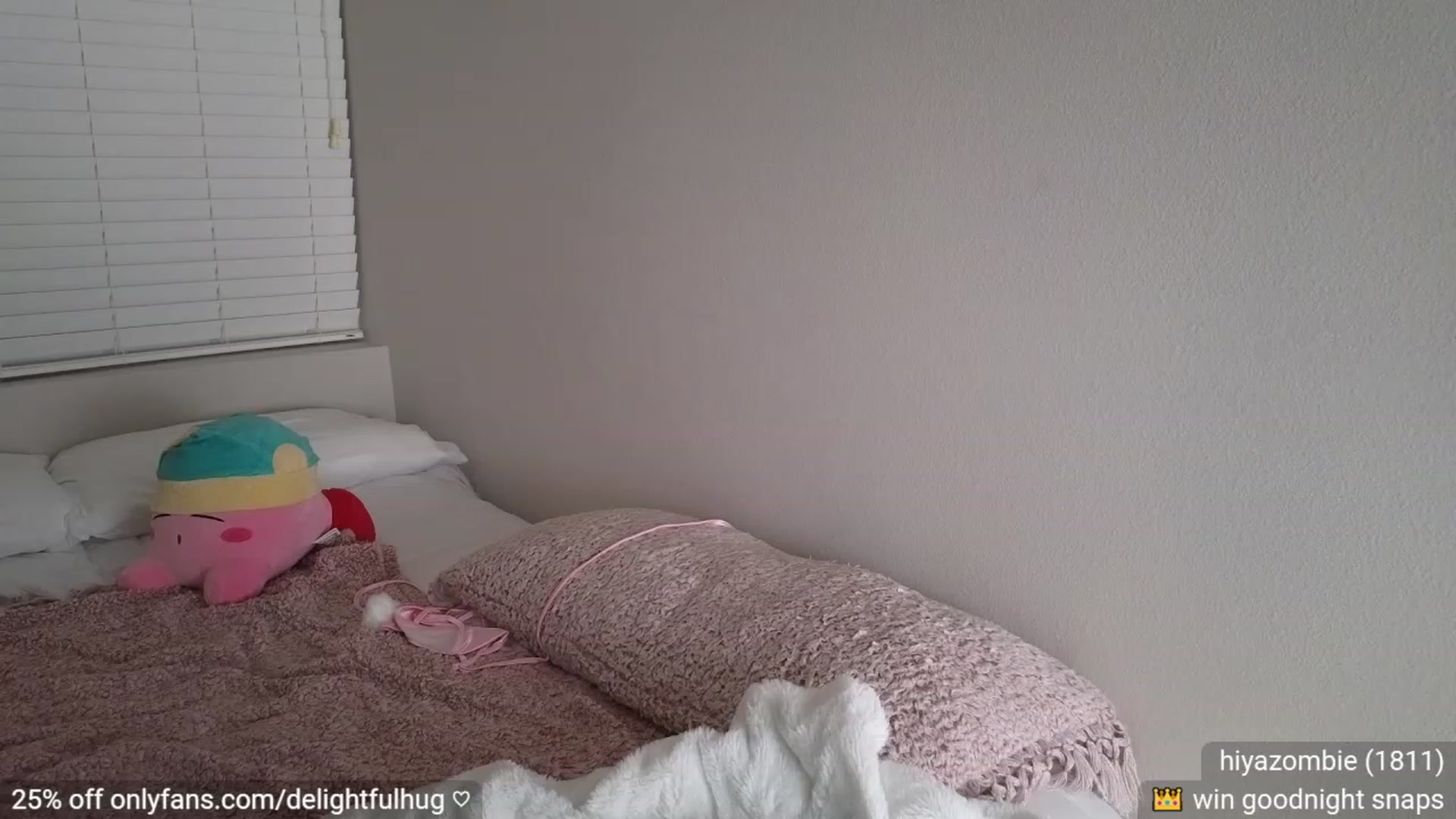 Gallery image thumbnail from DelightfulHug's myfreecams stream on, 10/03/2023, 04:09 image 3 of 20
