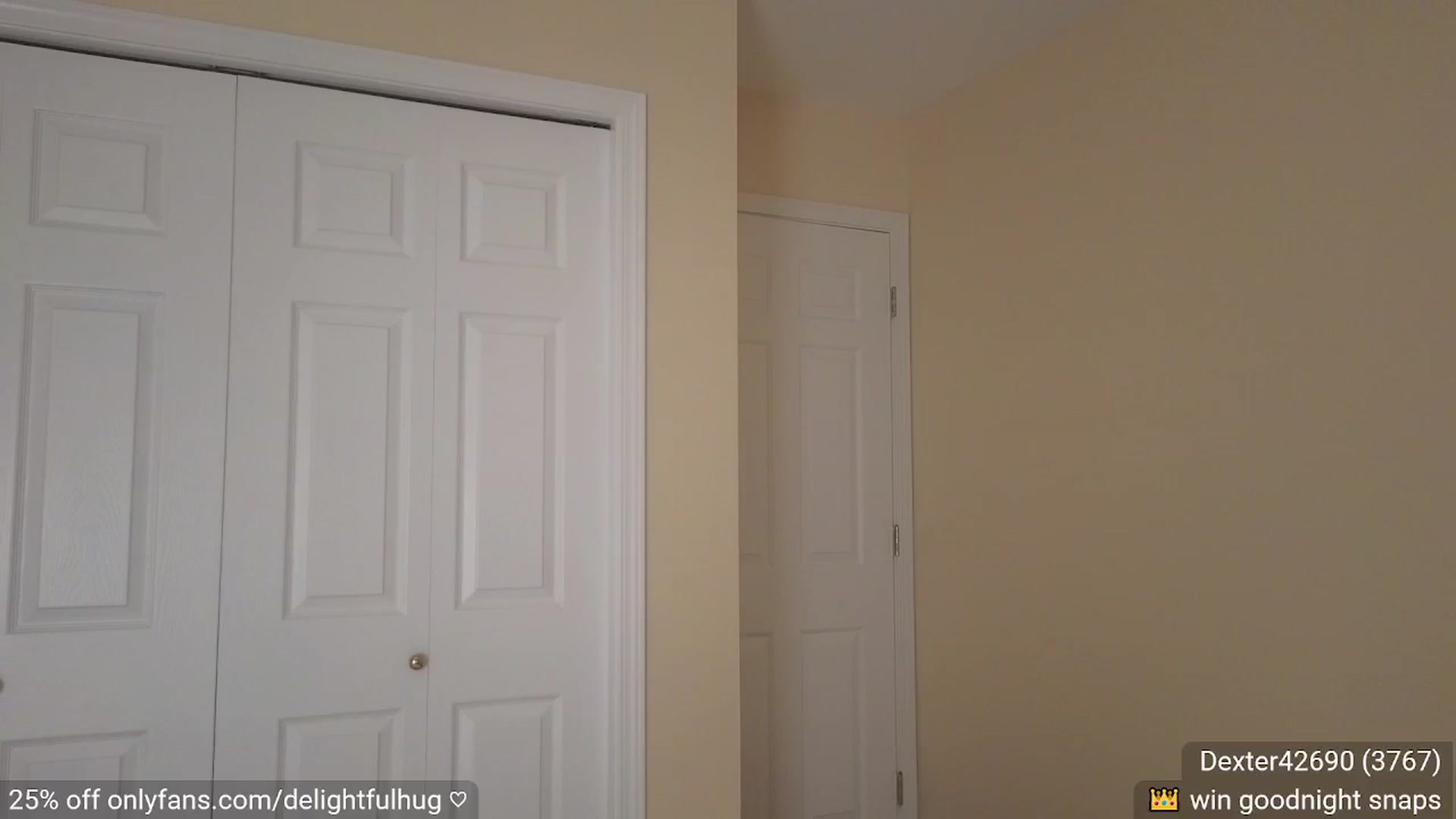 Gallery image thumbnail from DelightfulHug's myfreecams stream on, 02/24/2024, 04:49 image 2 of 20