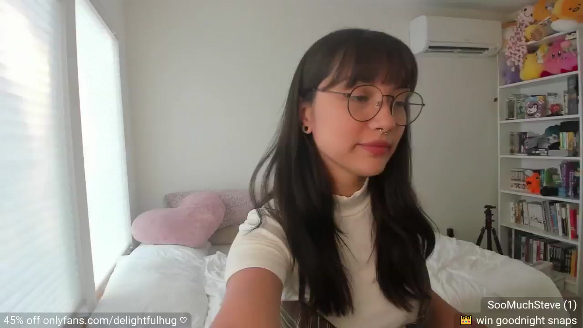 Gallery image thumbnail from DelightfulHug's myfreecams stream on, 07/20/2024, 03:11 image 5 of 20